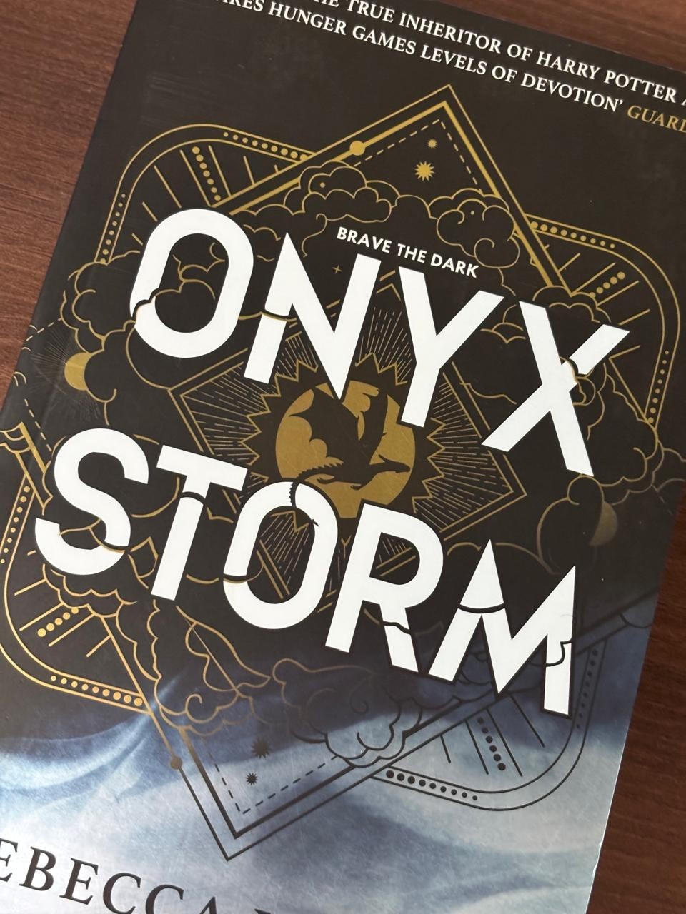 Onyx Storm Paperback By (Rebecca Yarros) free shipping New book USA STOCK