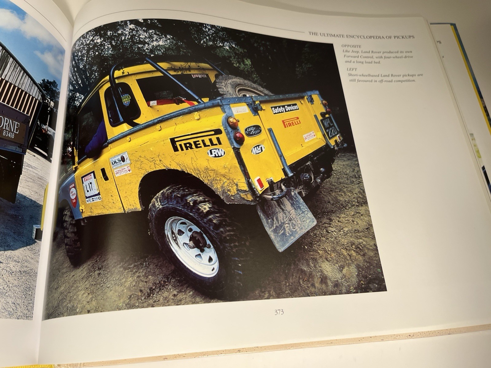 The Ultimate Encyclopedia of Pickups by Peter Henshaw 2005 Hardcover 448 Pages