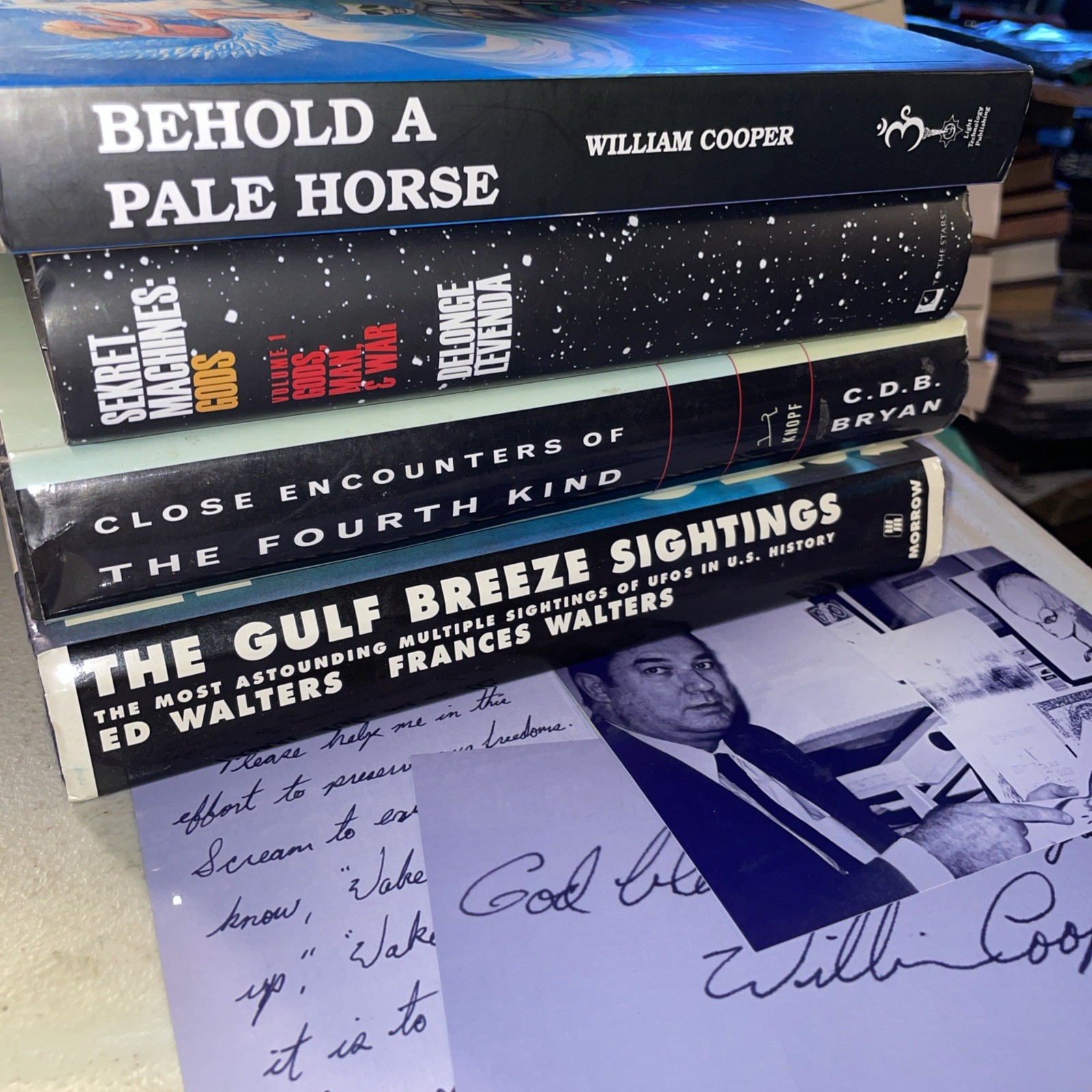 Behold a Pale Horse UNREVISED William Cooper Protocol of Zion UFO Conspiracy LOT