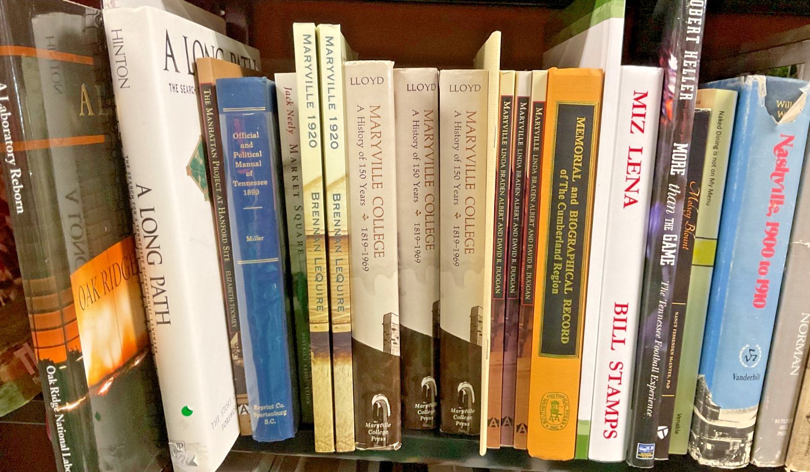 Tennessee – History, Sports, Places & People – Choose titles from drop-down menu