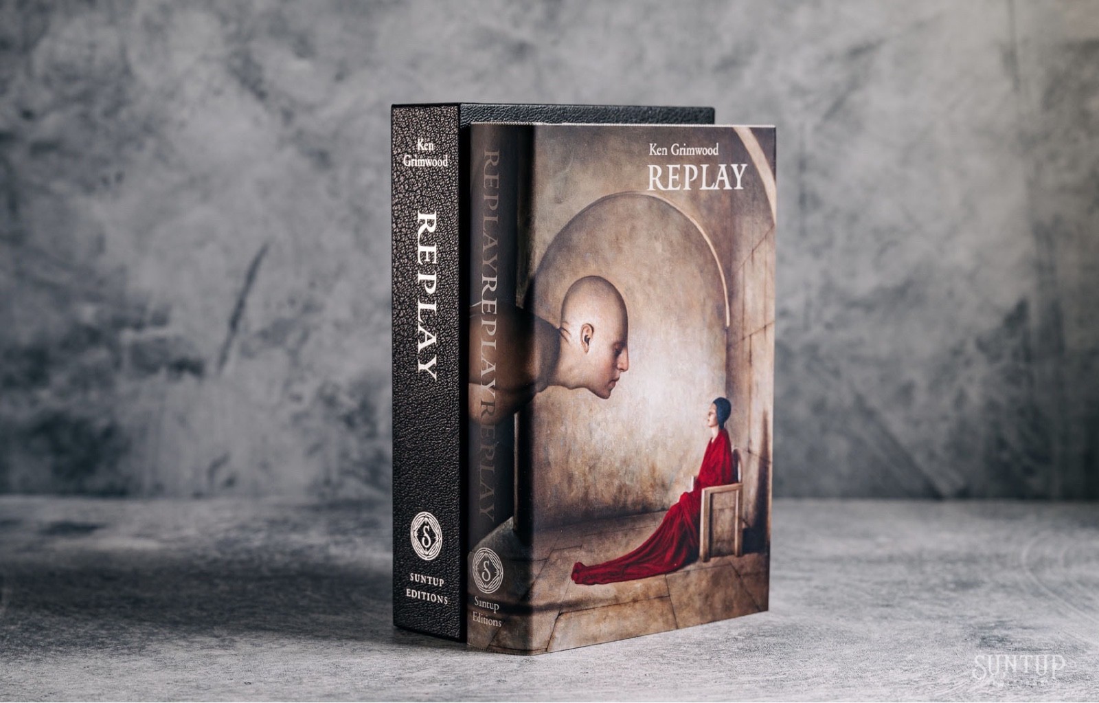 Suntup REPLAY by KEN GRIMWOOD ARTIST EDITION like-new unread OOP Only 1000 copy