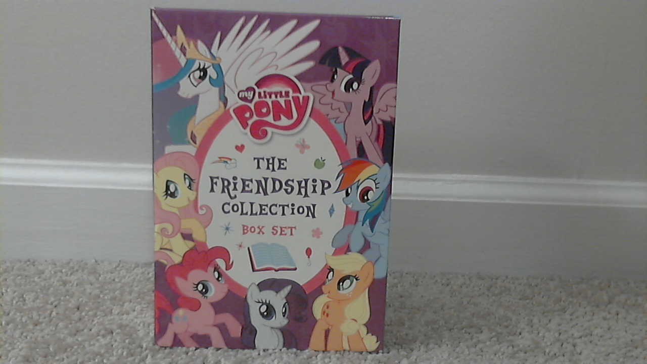 My Little Pony : The Friendship Collection Box Set (Paperback, 8 Book Boxed Set)
