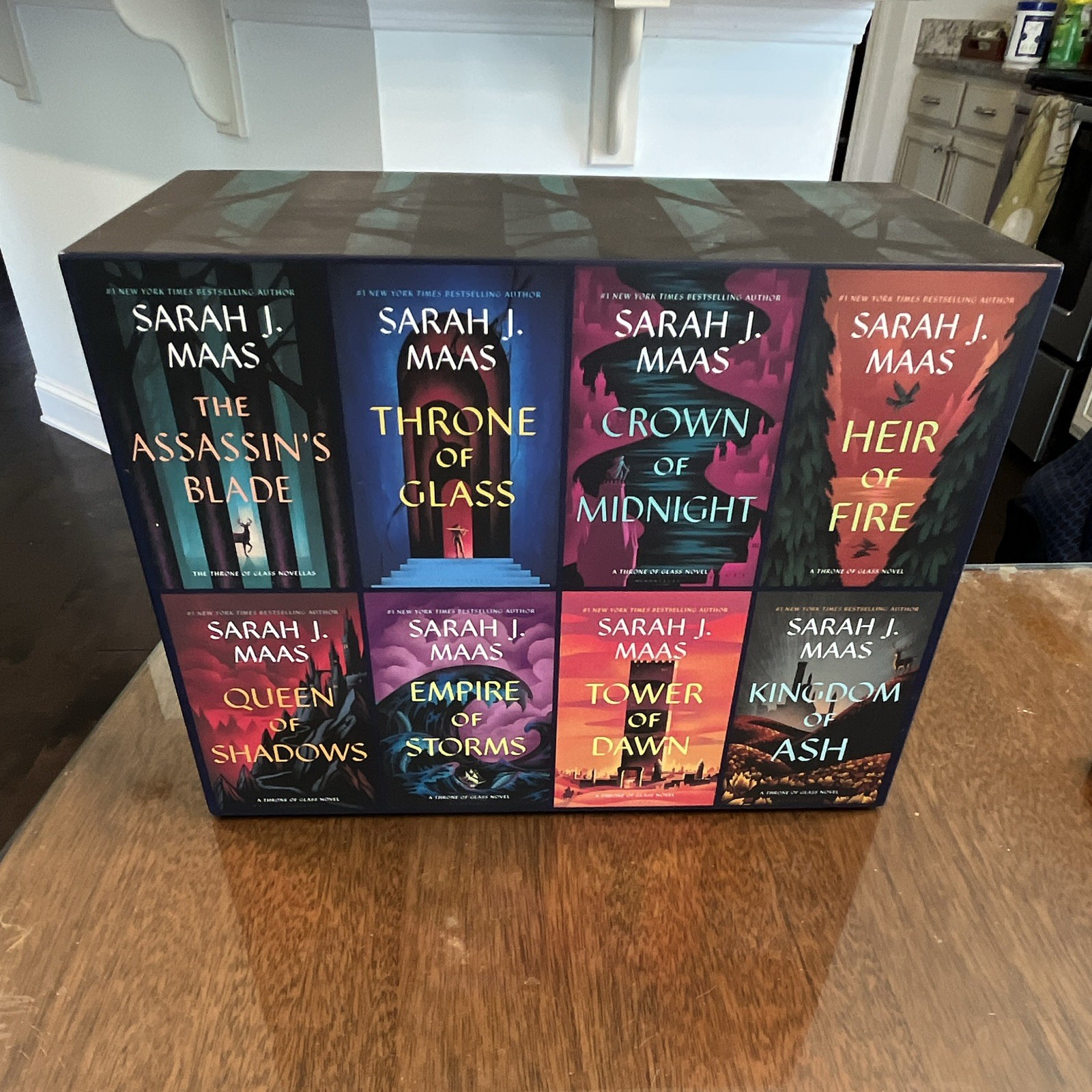 Throne Of Glass Hardcover Book Complete Collection Box Set Sarah J Maas