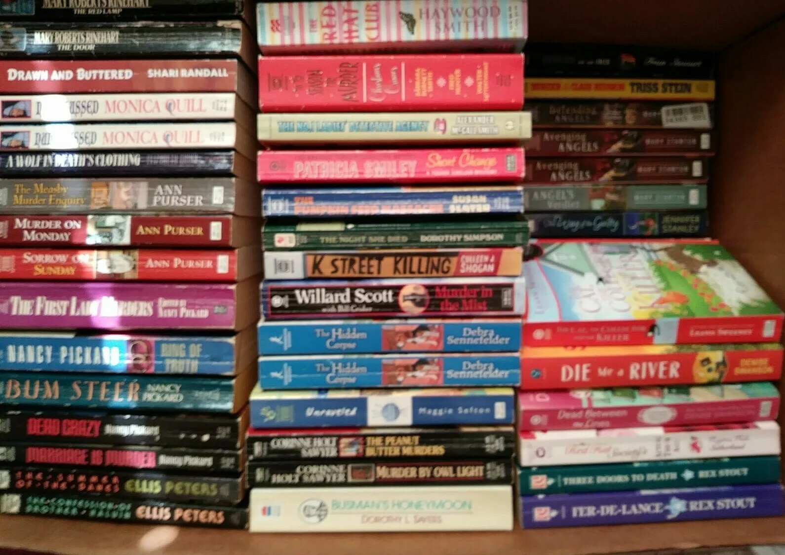Cozy Mystery Lot, YOU-PICK 10. 10 books equal 1 lot.