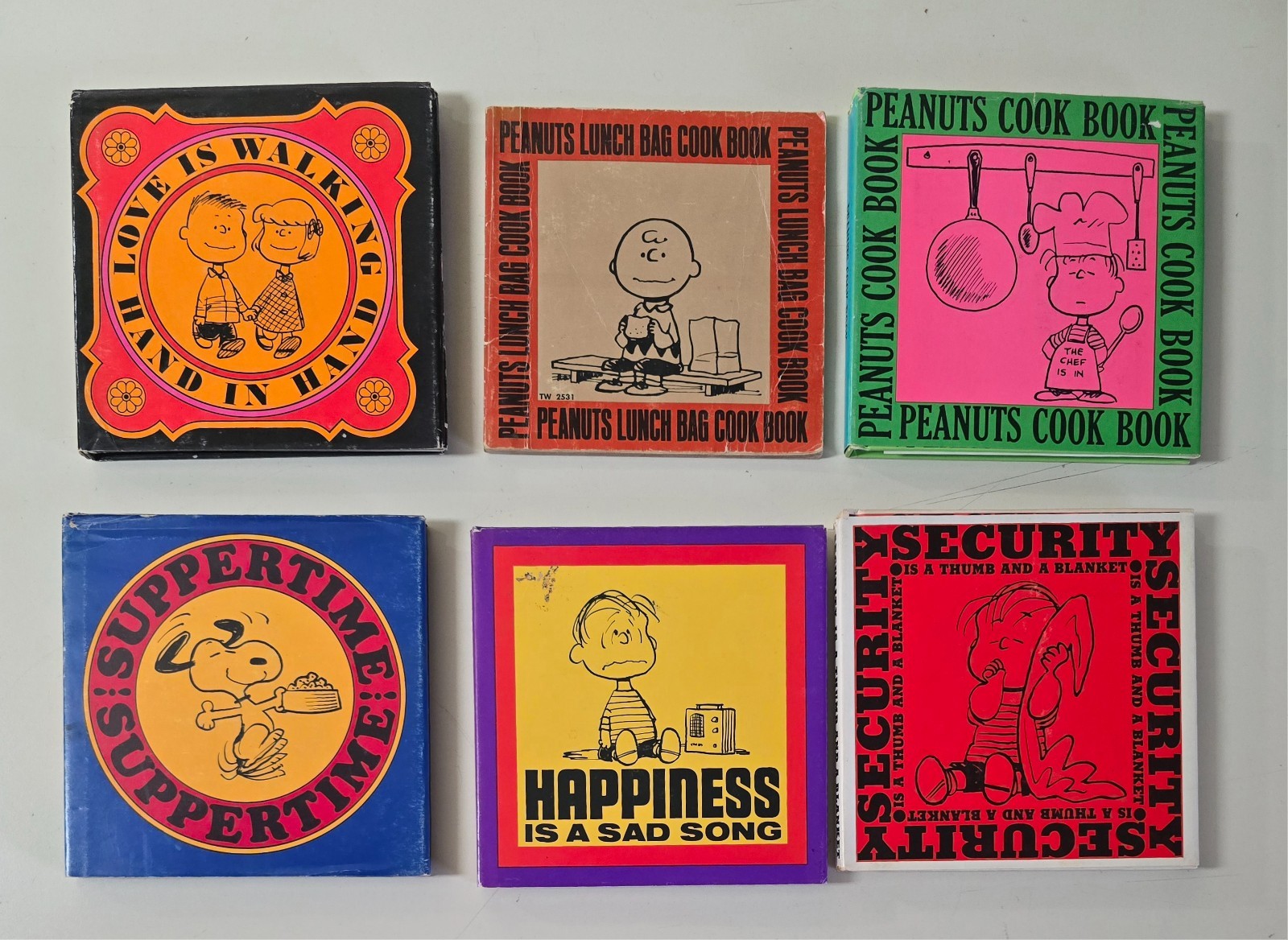 Peanuts Gang Charlie Brown’s Hardcover Mini Book Lot-5 **1- Softcover