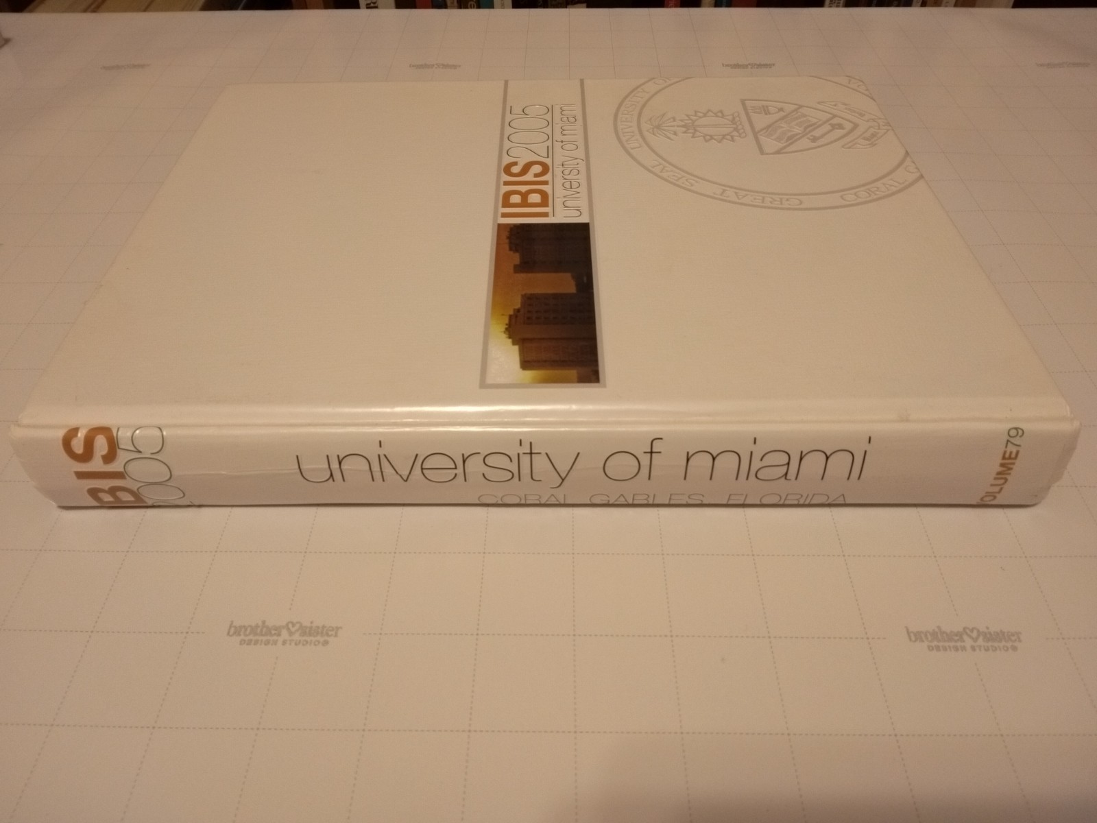 IBIS 2005 University of Miami Yearbook Vol 79 Hurricanes Football, HC, 464 pages