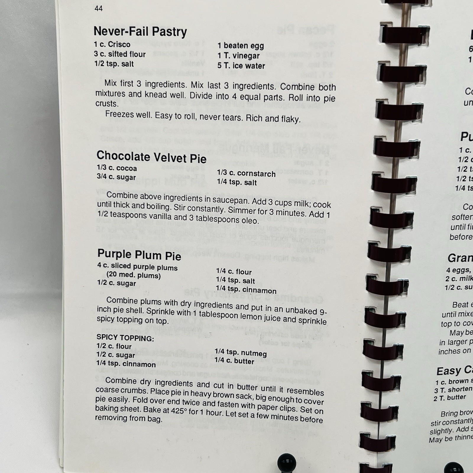 Hamilton’s Favorite Recipes Cookbook 1992 Branson MO Spiral Bound 101 Pages