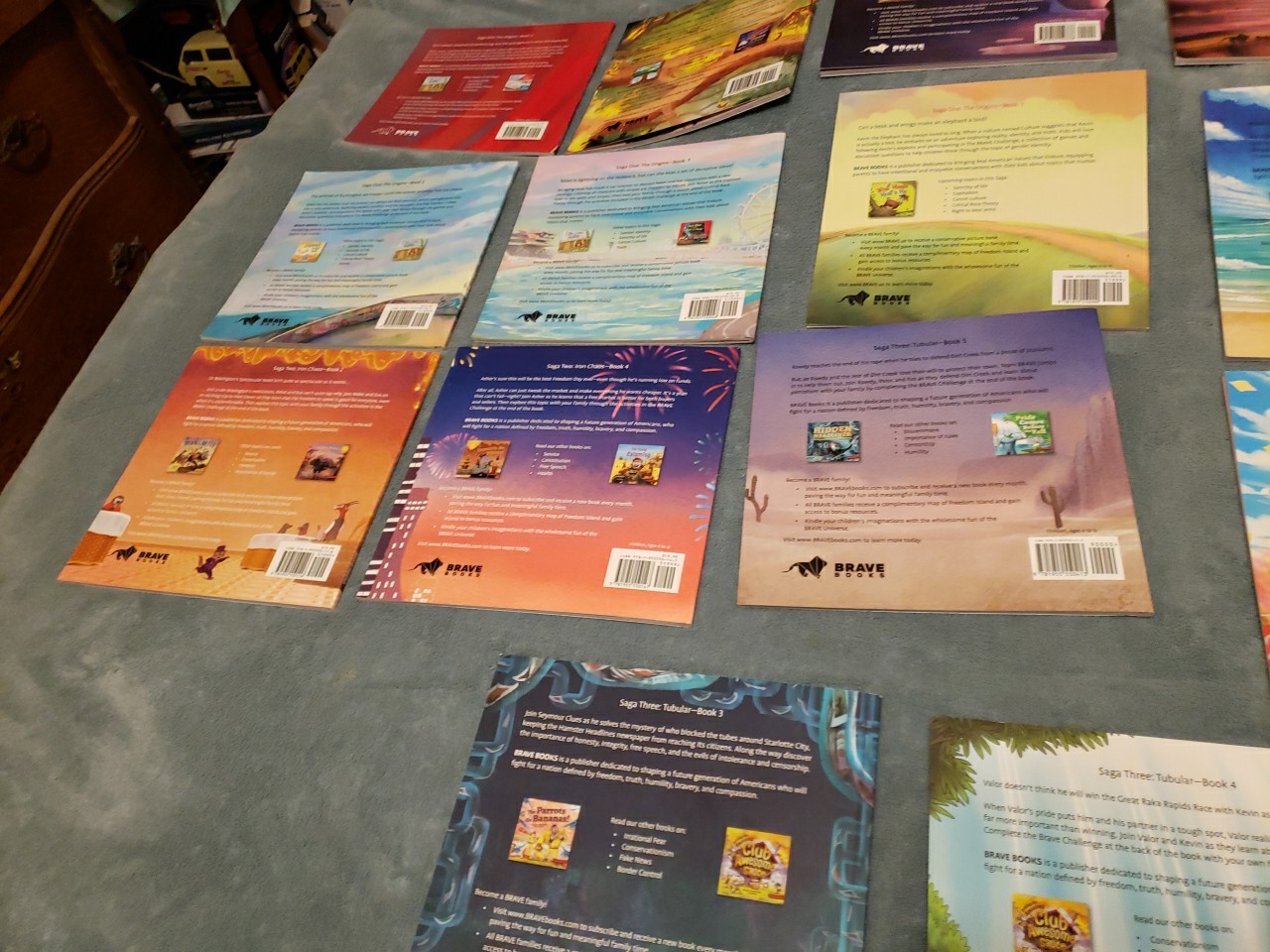 Lot of 17 Brave Books Mixed Saga 1 2 3