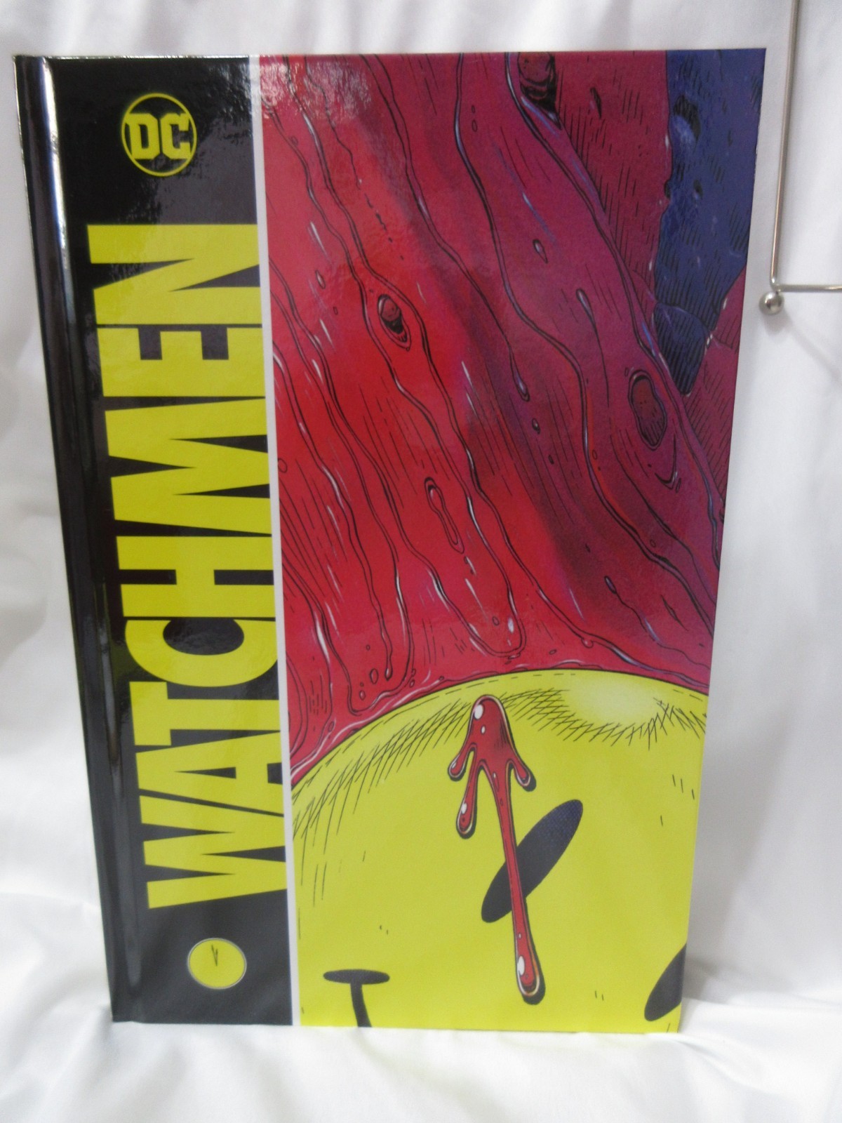 Watchmen The Deluxe Edition by Moore/Gibbons,HC, DJ, Like New