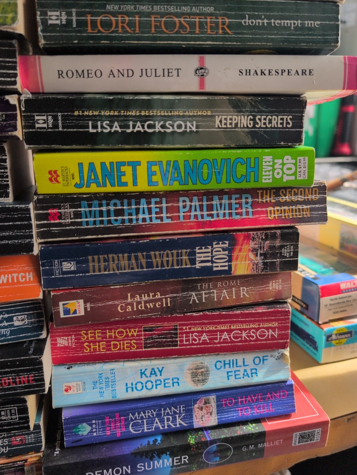 Mixed Lot of 26 Female Author Novels Romance & Thriller Clark Jackson NICE LOT