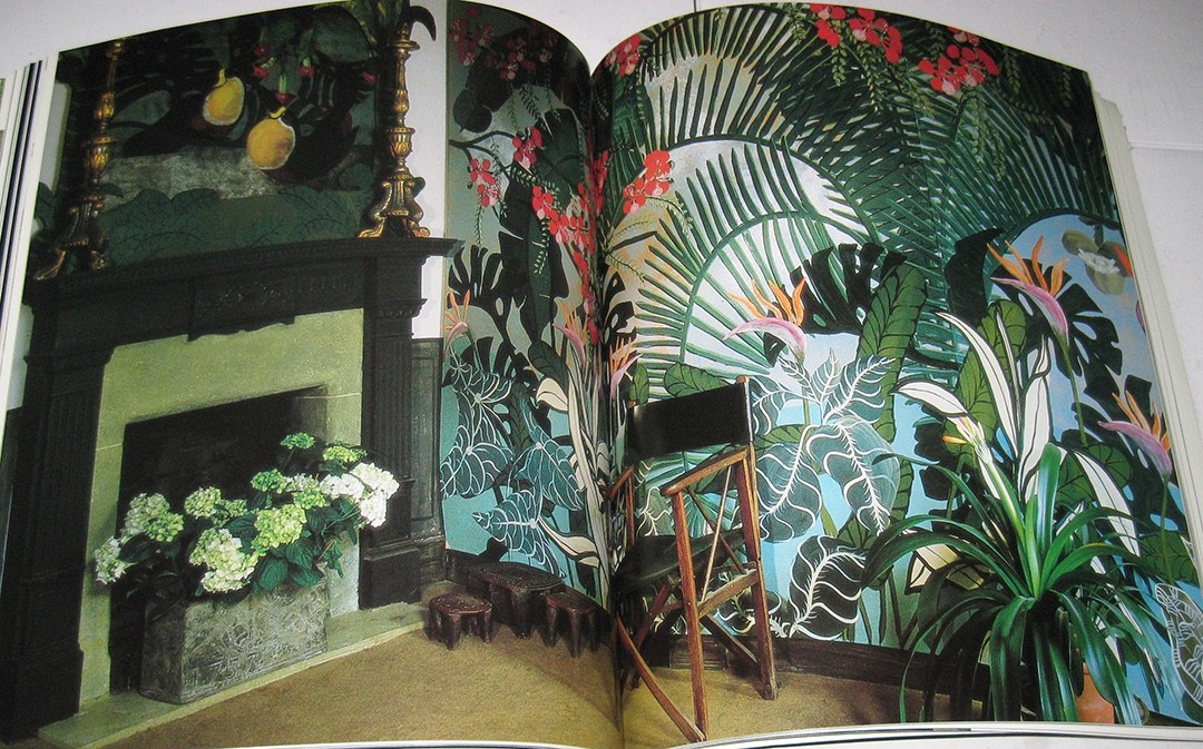 Grand Illusions interior murals paperback book 9.5 in. X 11 in., mint condition