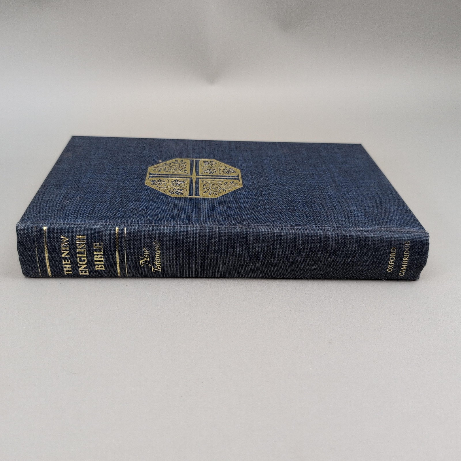 Vintage The New English Bible New Testament HC Blue Oxford 1961 United Kingdom