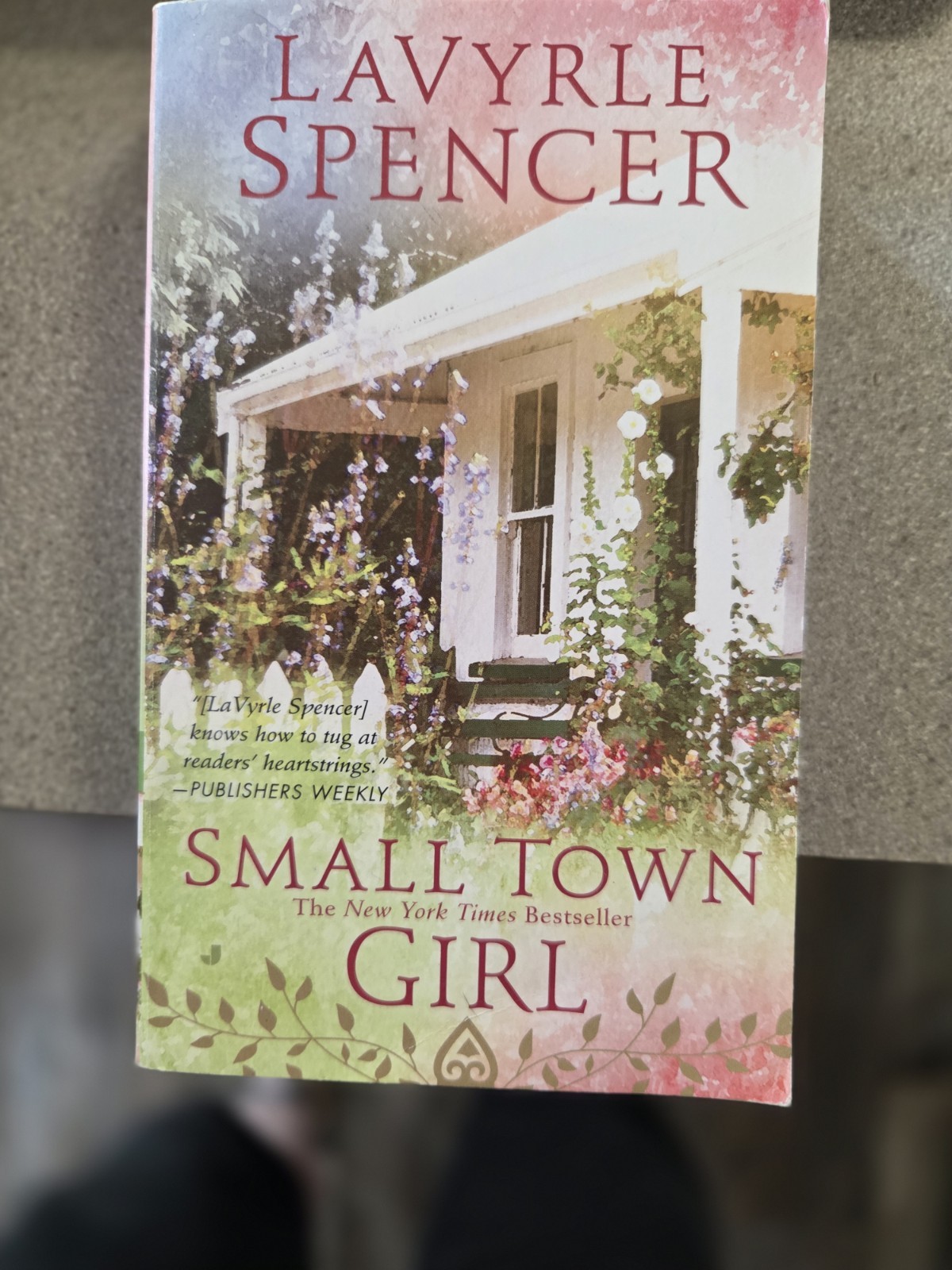 LaVyrle Spencer Lot Of 12. 1 2-in-1 With Another Author =13 Stories. Romance.