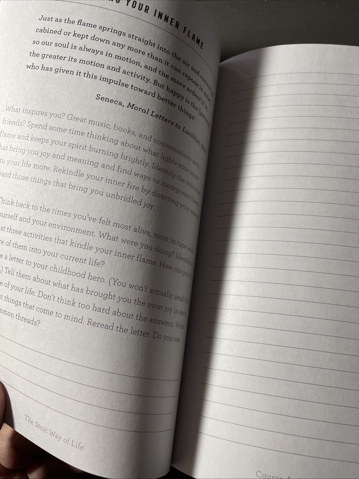 Journal Like a Stoic : A 90-Day Stoicism Program to Live with Greater…