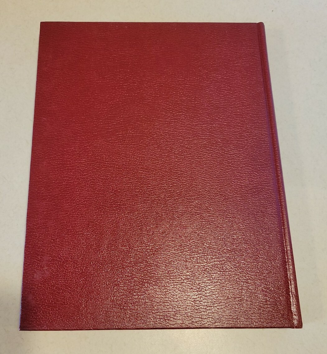 Five-Star Favorites: Recipes From Friends of Mamie and Ike (1974) 272 pages
