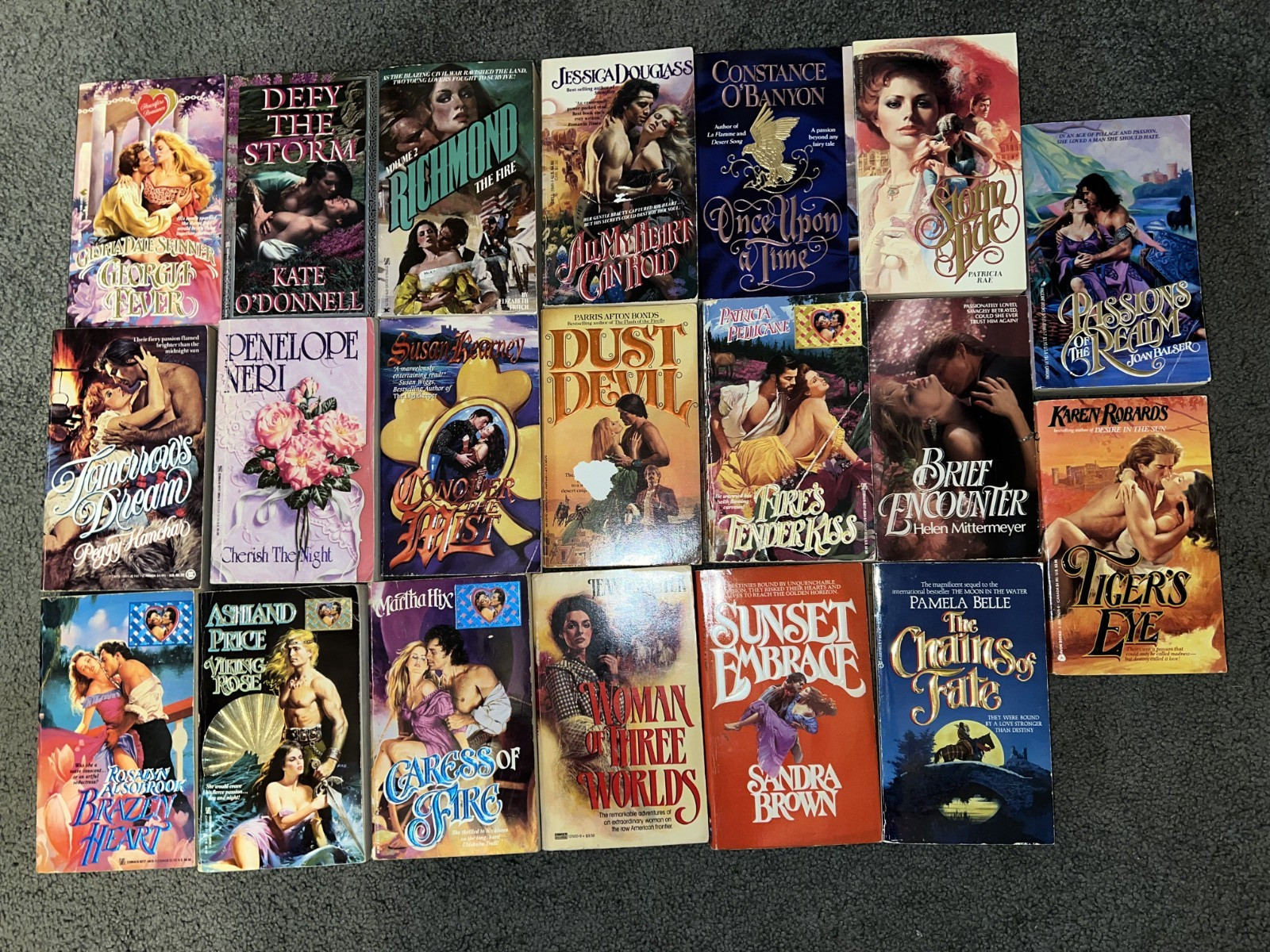 Vintage Romance Novels Lot Of 20 1980’s 1990’s 2000’s Paperbacks Books Lot 1