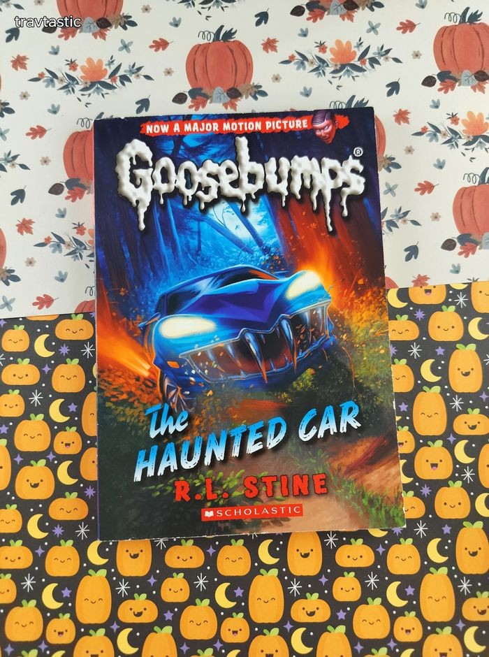 2010’s Classic Goosebumps by R. L. Stine Softcover Set/7 Books
