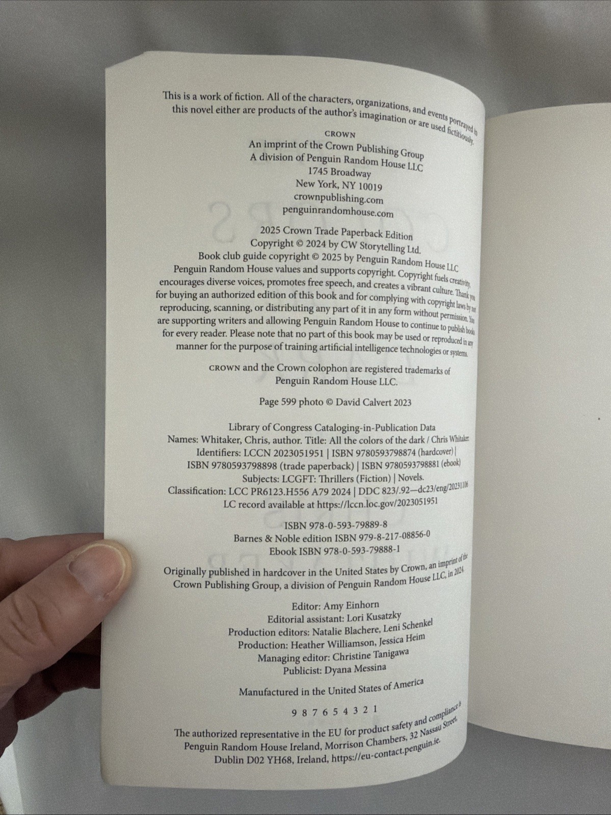 All the Colors of the Dark by Chris Whitaker (2025, Paperback)