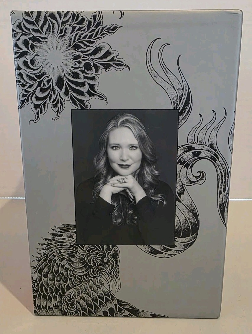 Court of Thorns and Roses Paperback Box Set (5 Books) by Sarah J Maas 2020