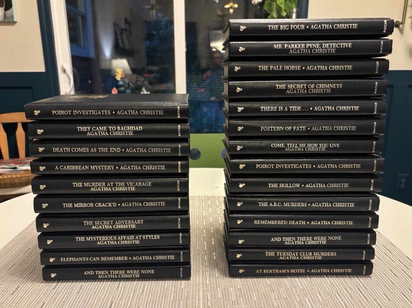 Agatha Christie Mystery Collection~Lot of 24 Bantam Leatherette Books