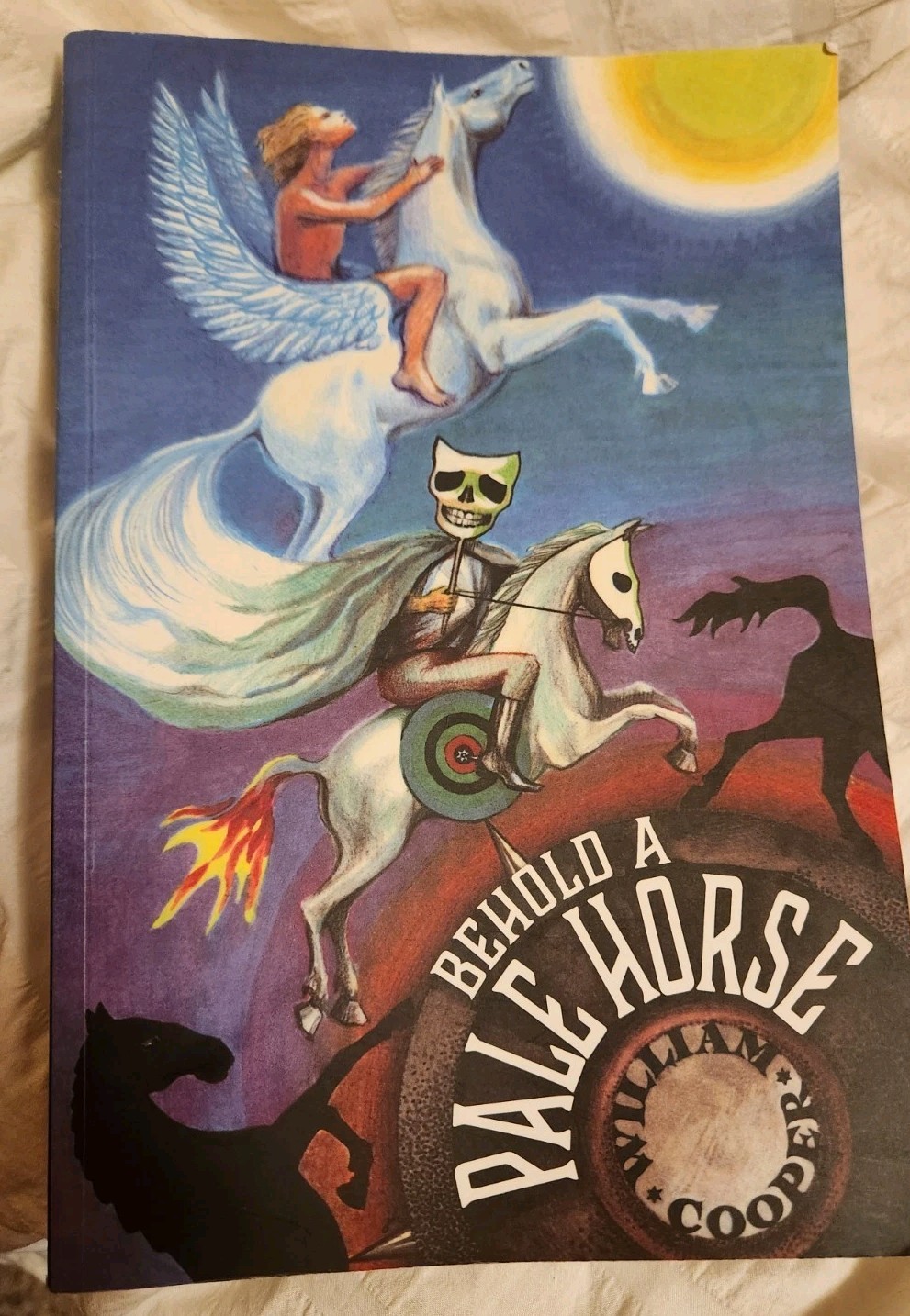 Behold a Pale Horse by William Cooper Conspiracy Book