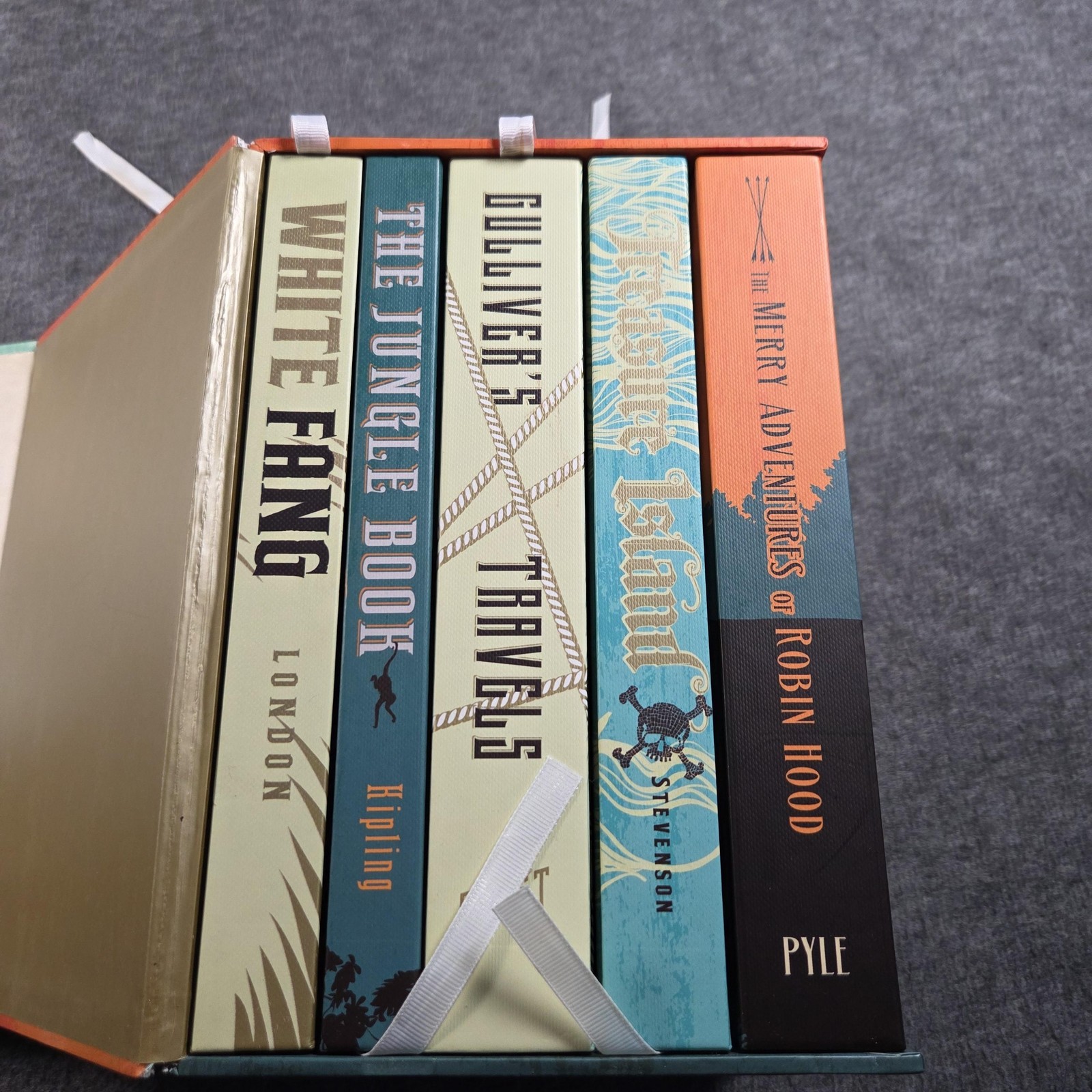 Adventure Collection Box Set Classic Novels Treasure Island Robin Hood Jungle Bo