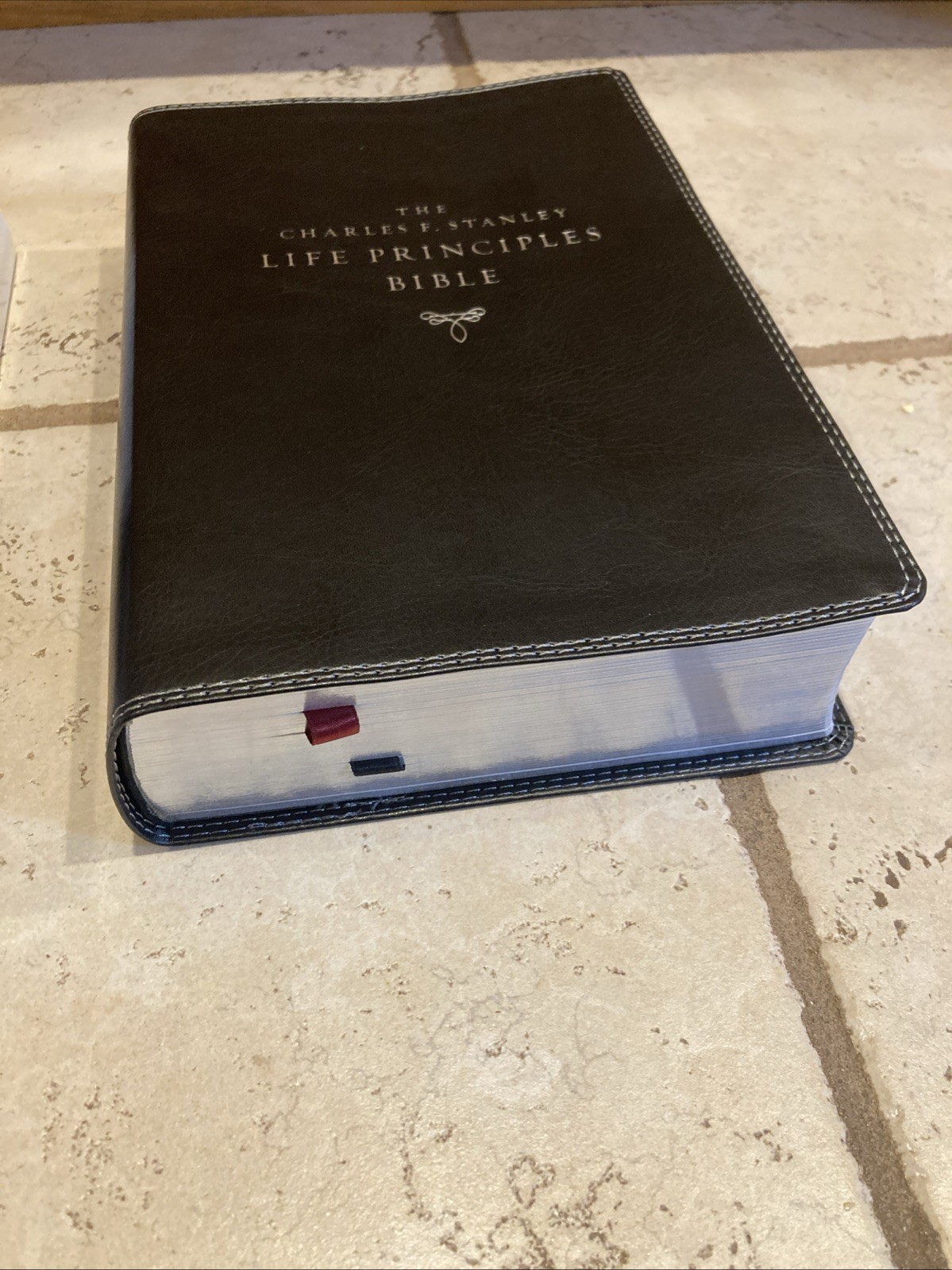 NASB Charles F. Stanley Life Principles Bible BLACK LEATHER SOFT