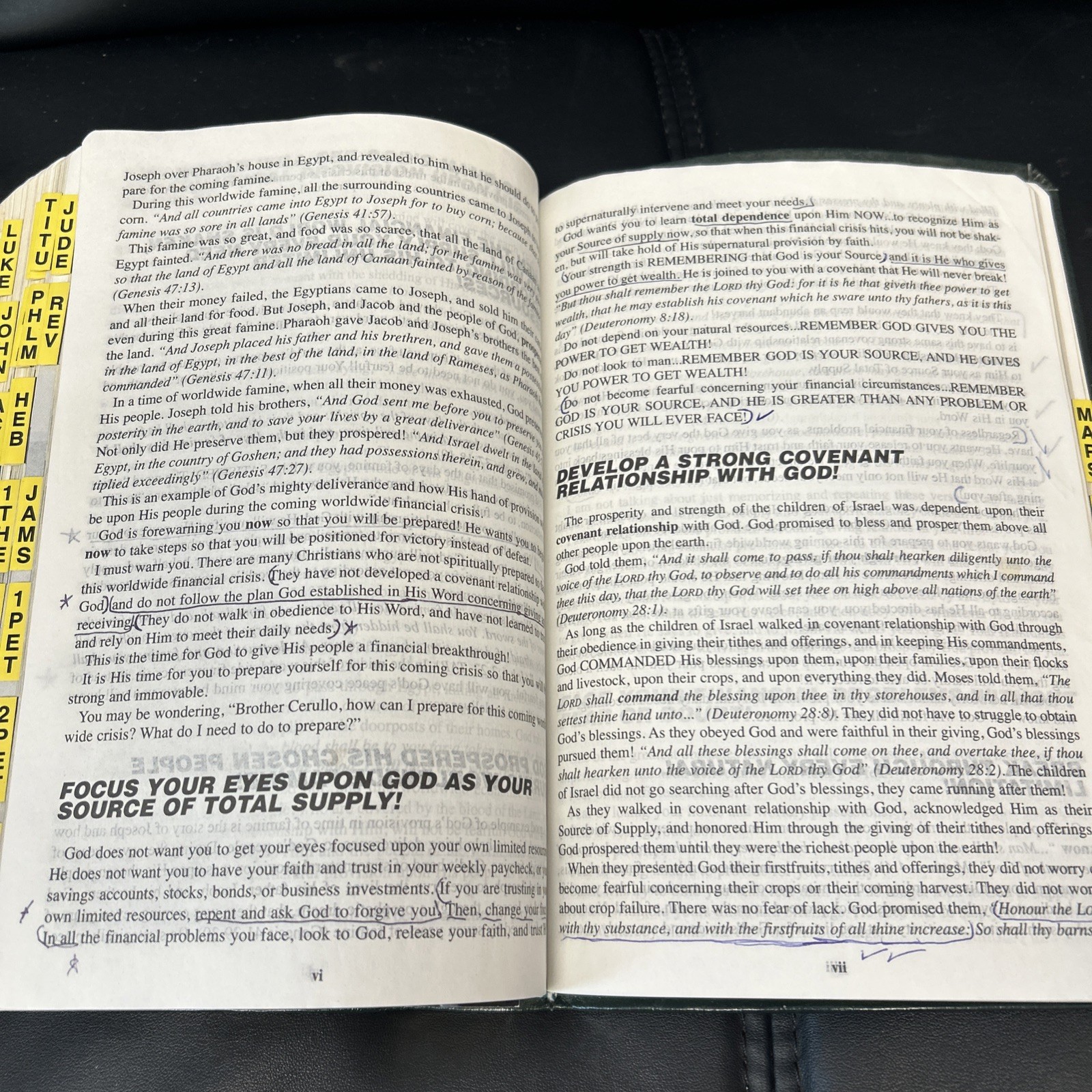 Financial Breakthrough Spiritual Warfare Bible KJV Bonded Leather Morris Cerullo