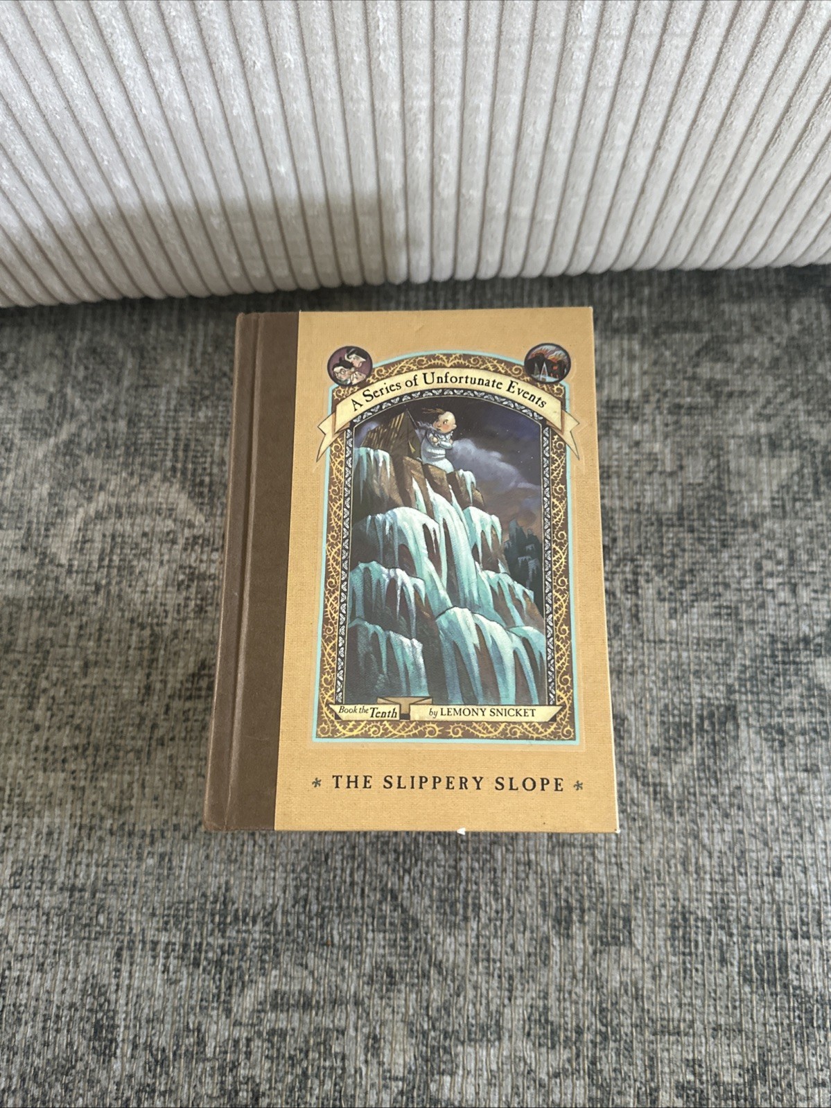 A Series of Unfortunate Events by Lemony Snicket Hardcover Set Volumes 1-13