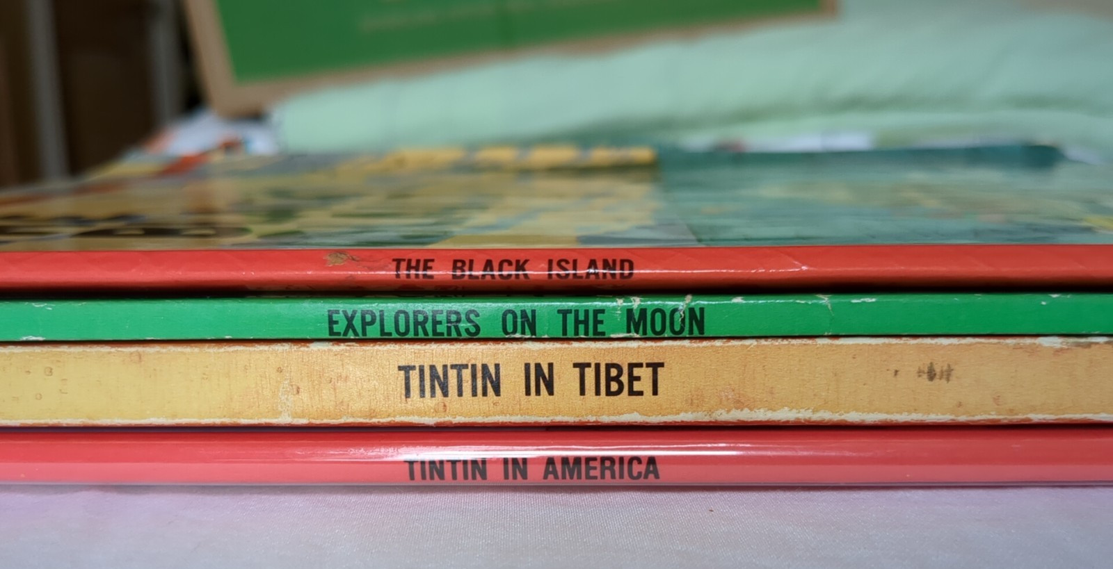 Adventures of Tintin Herge 4 Book – Moon, Black Island, America & Tibet 1968