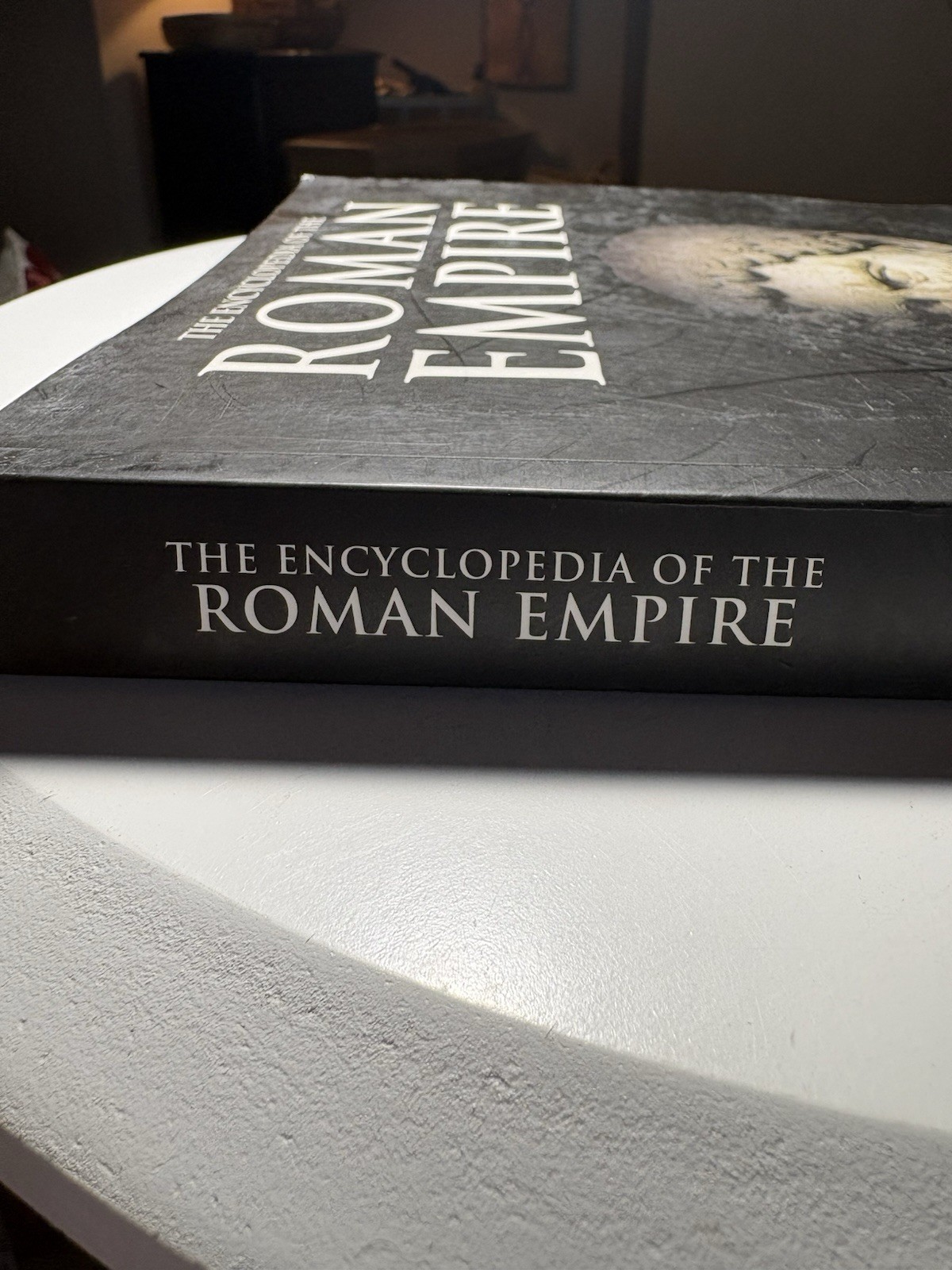 The Encyclopedia Of The Roman Empire 448 Pages