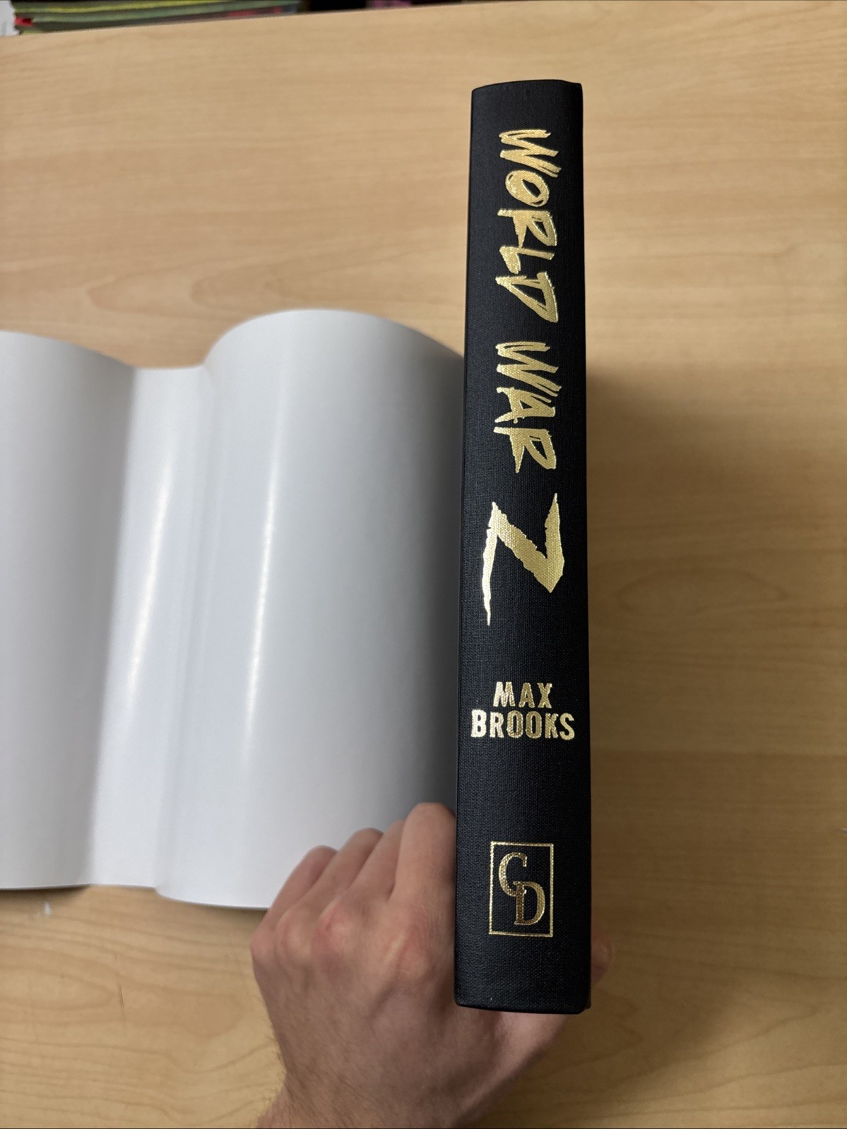 World War Z Max Brooks SIGNED Limited Edition #109/948 Cemetery Dance HC DJ 2014