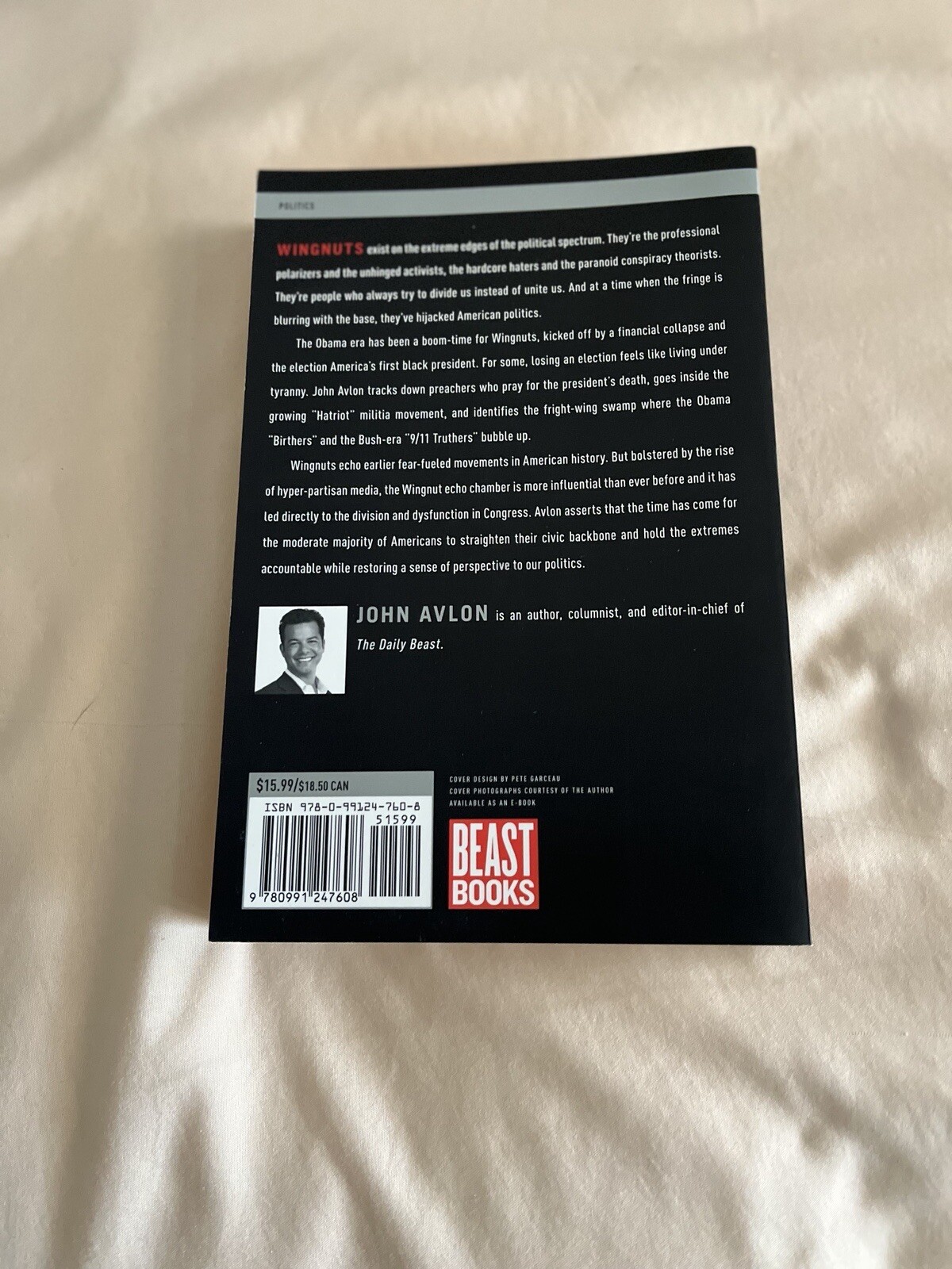 Wingnuts: Extremism in the Age of Obama – new, unread copy – Paperback