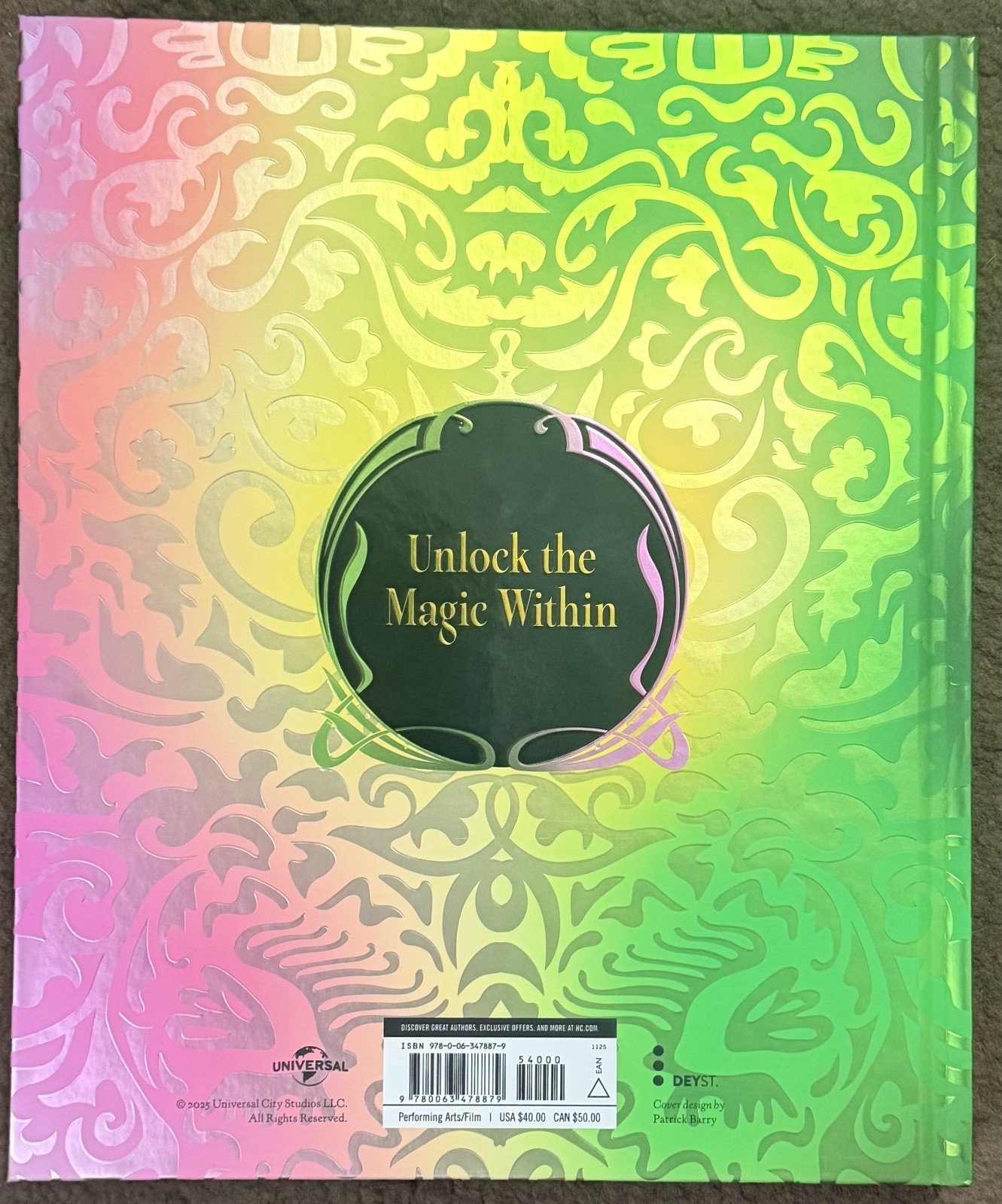 NEW WICKED – THE OFFICIAL VISUAL COMPANION Universal (2025)