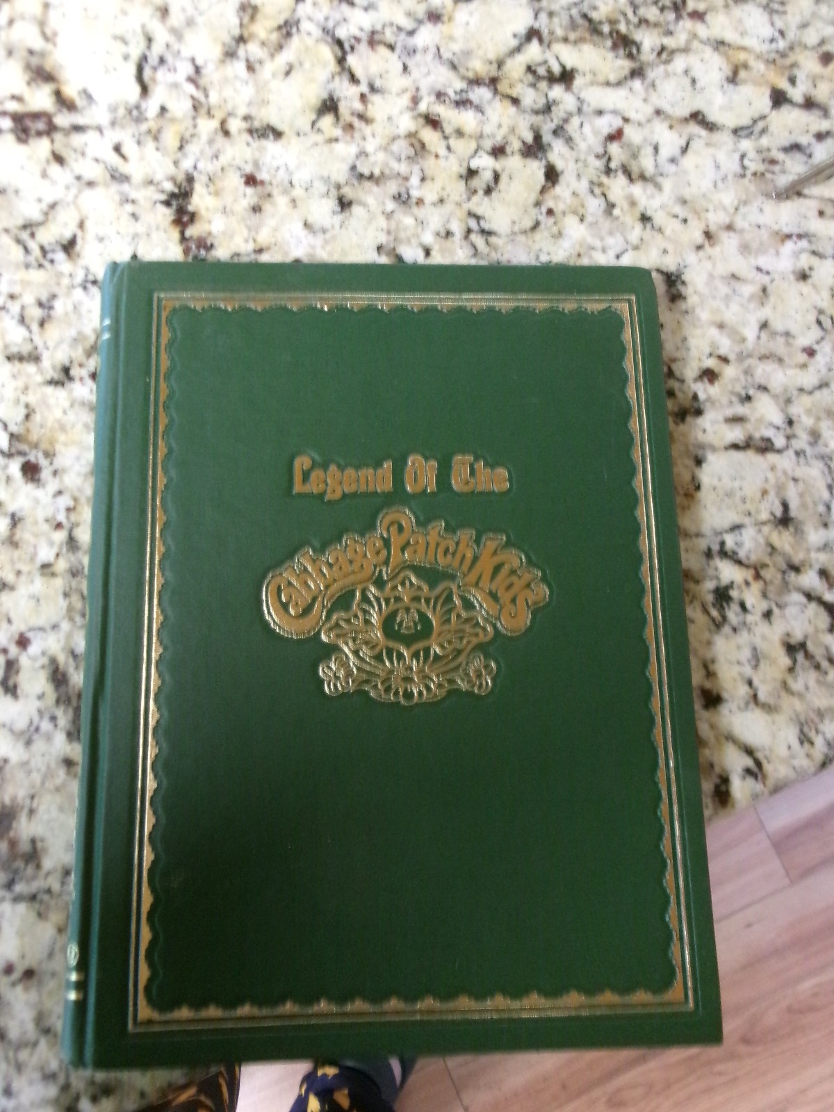 Legend Of The Cabbage Patch Kids Book 1984 256 pages Green cover FIRST EDITION