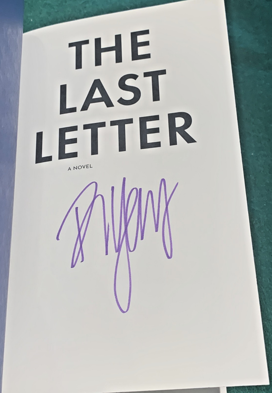 The Last Letter by Rebecca Yarros B&N SIGNED DELUXE ED 1st/1st HC 2025 Sprayed