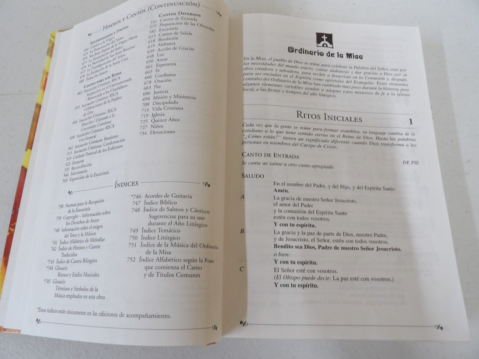 Flor Y Canto: Libro Para La Asamblea, Musica Y Letra Tapa Dura (HARDCOVER)