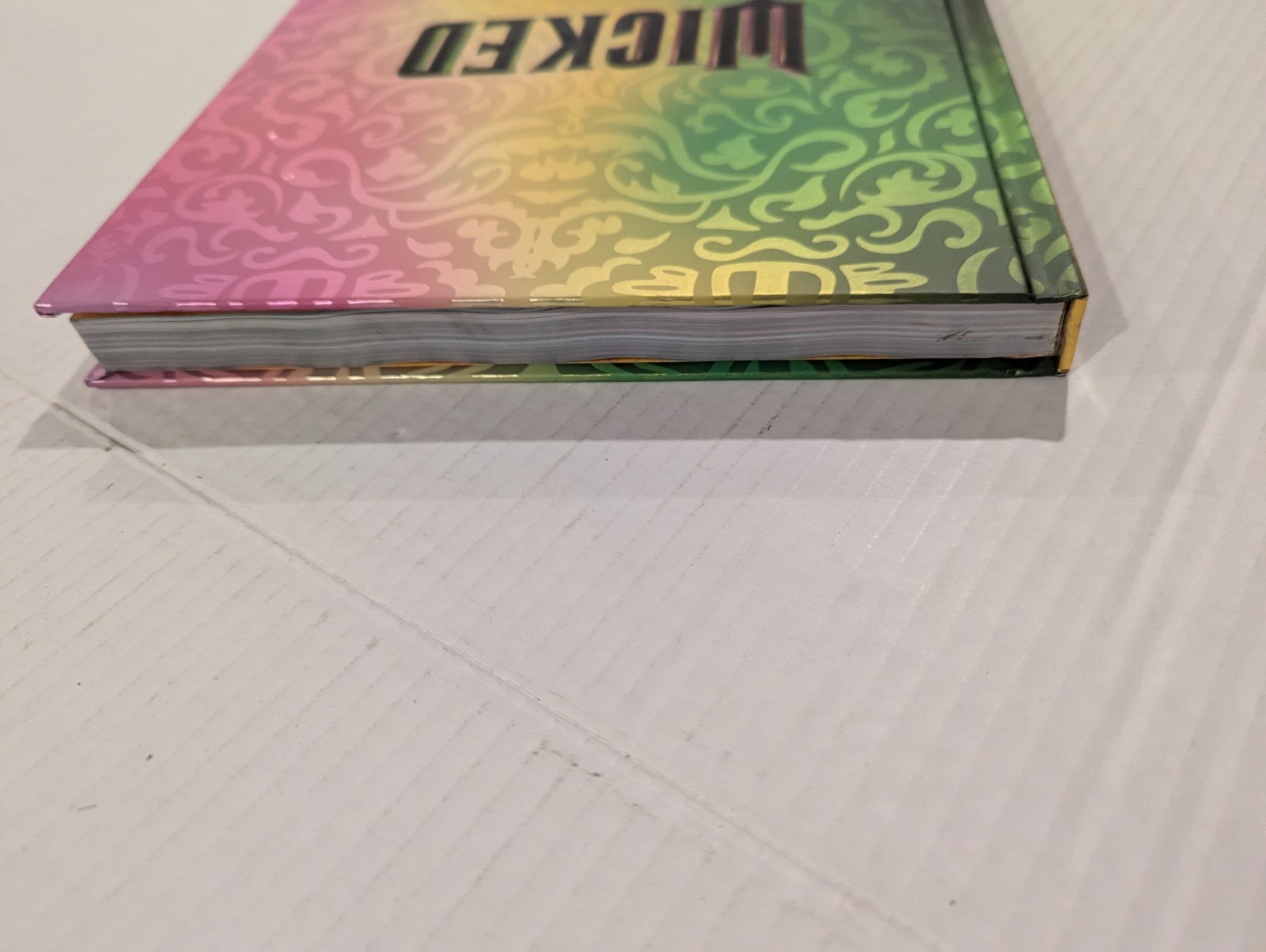 WICKED: The Official Visual Companion (Hardcover)