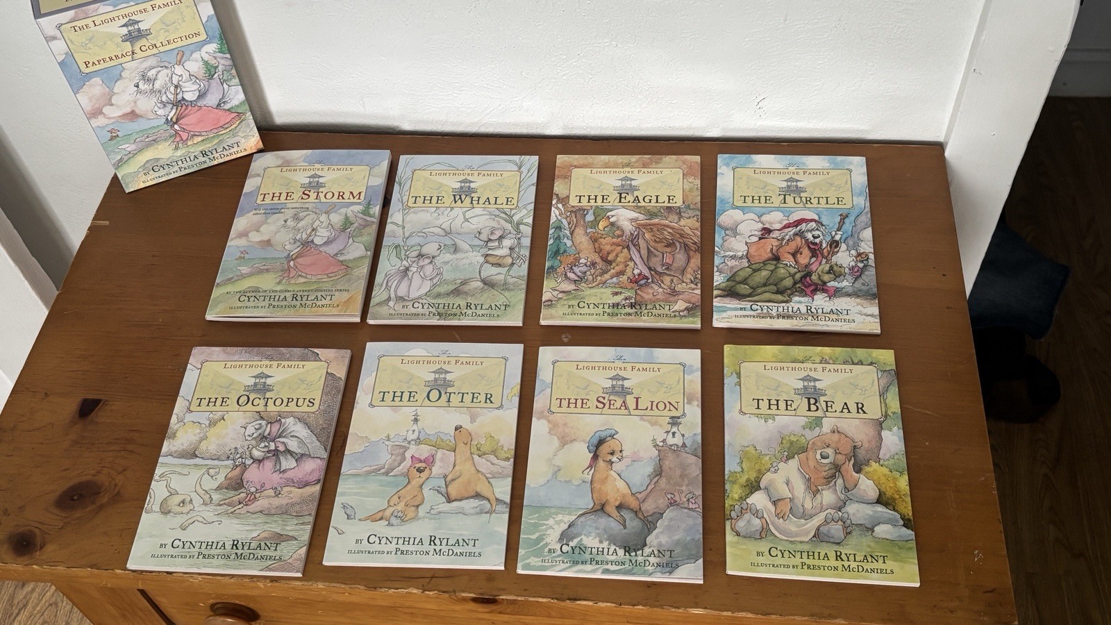 Cynthia Rylant The Lighthouse Family Paperback Collection (Boxed Set (Paperback)