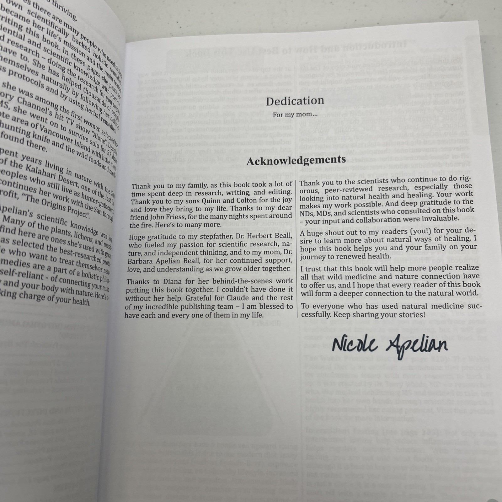 The Holistic Guide to Wellness: Herbal Protocols for Common Ailments. N. Apelian