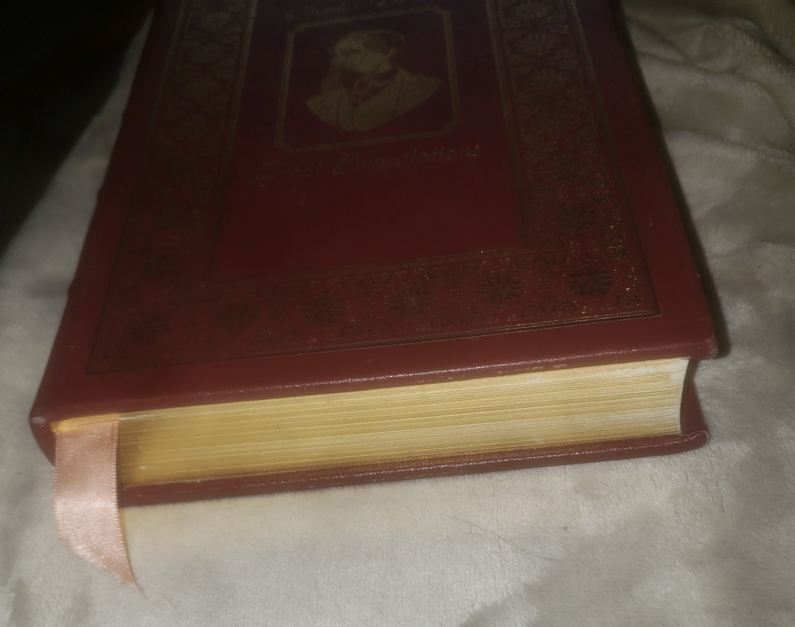 EASTON PRESS Charles Dickens “Great Expectations” leatherbound hc book VGC