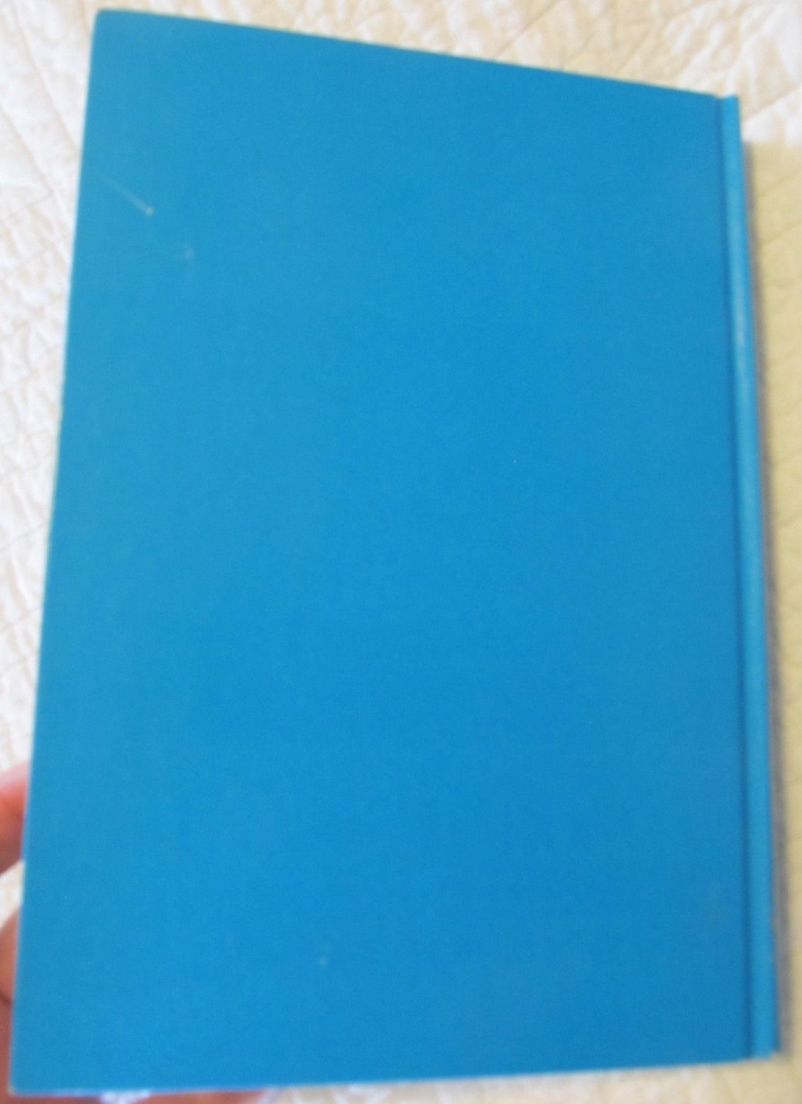 Book: FIX YOUR CHEVROLET V8 & V6 1975 To 1966 Bill Toboldt, hardcover, 368 pages
