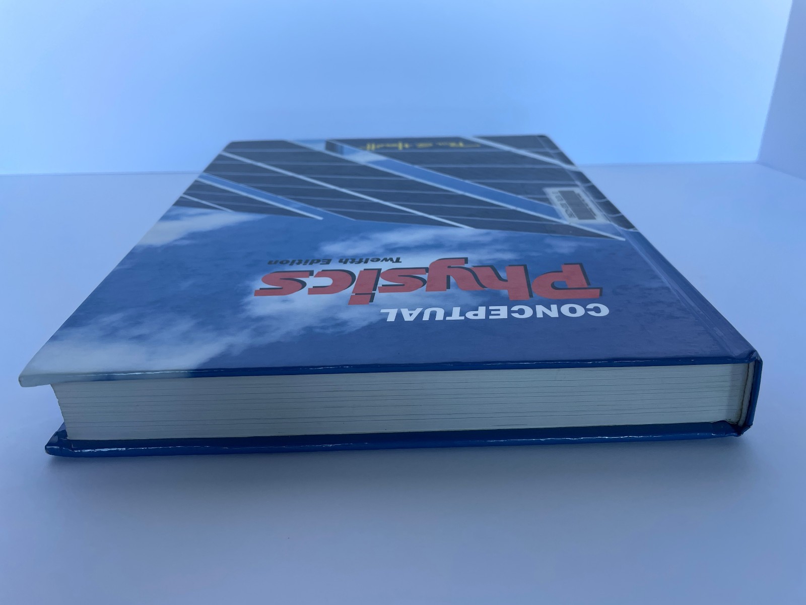 Conceptual Physics 12/ed