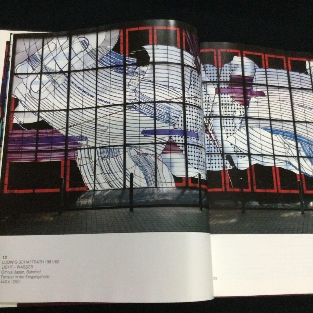 Stained Glass Collection Photo Book 224 Pages German English Text 10.6×9.1in