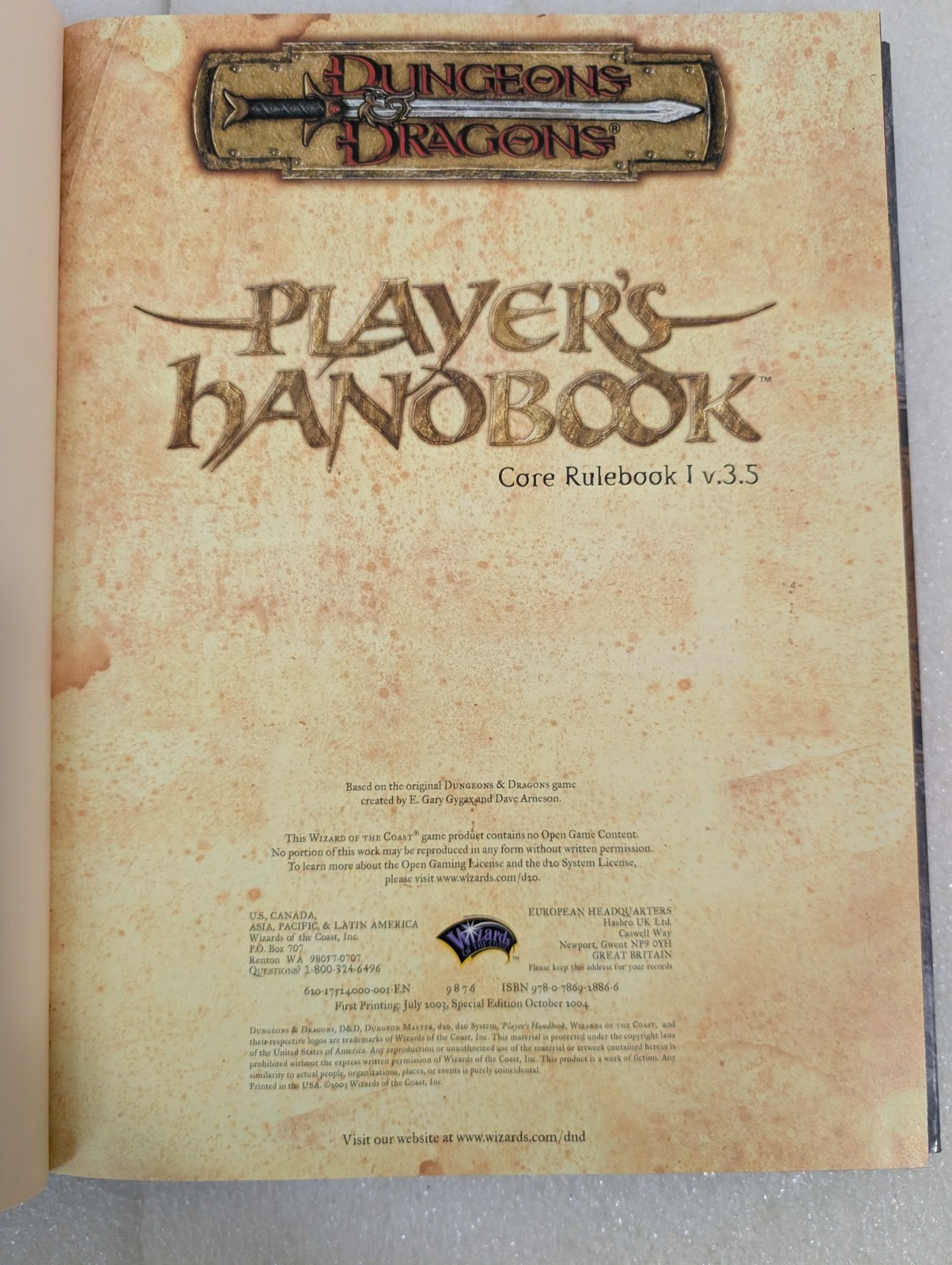Dungeons & Dragons Player’s Handbook v3.5 Special Edition First Printing HC 2004