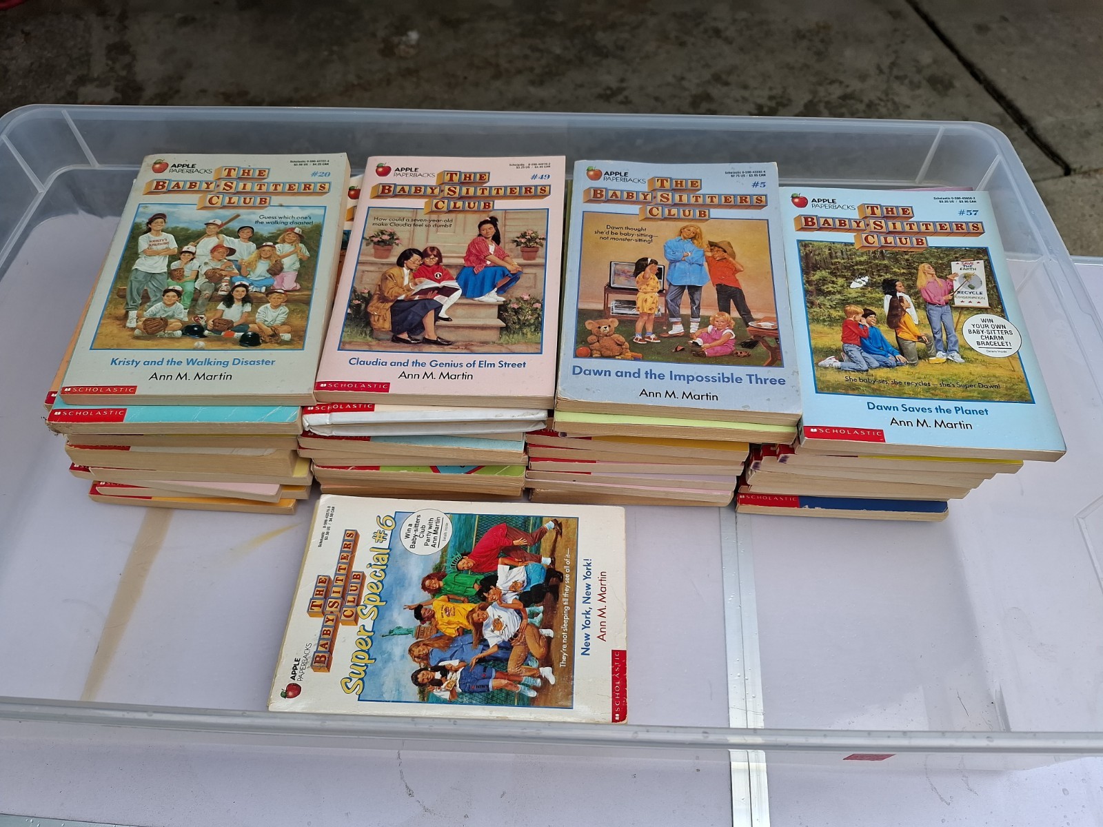 Mixed Lot Of 42 Babysitters Club Books From The 80s & 90s Ann M. Martin