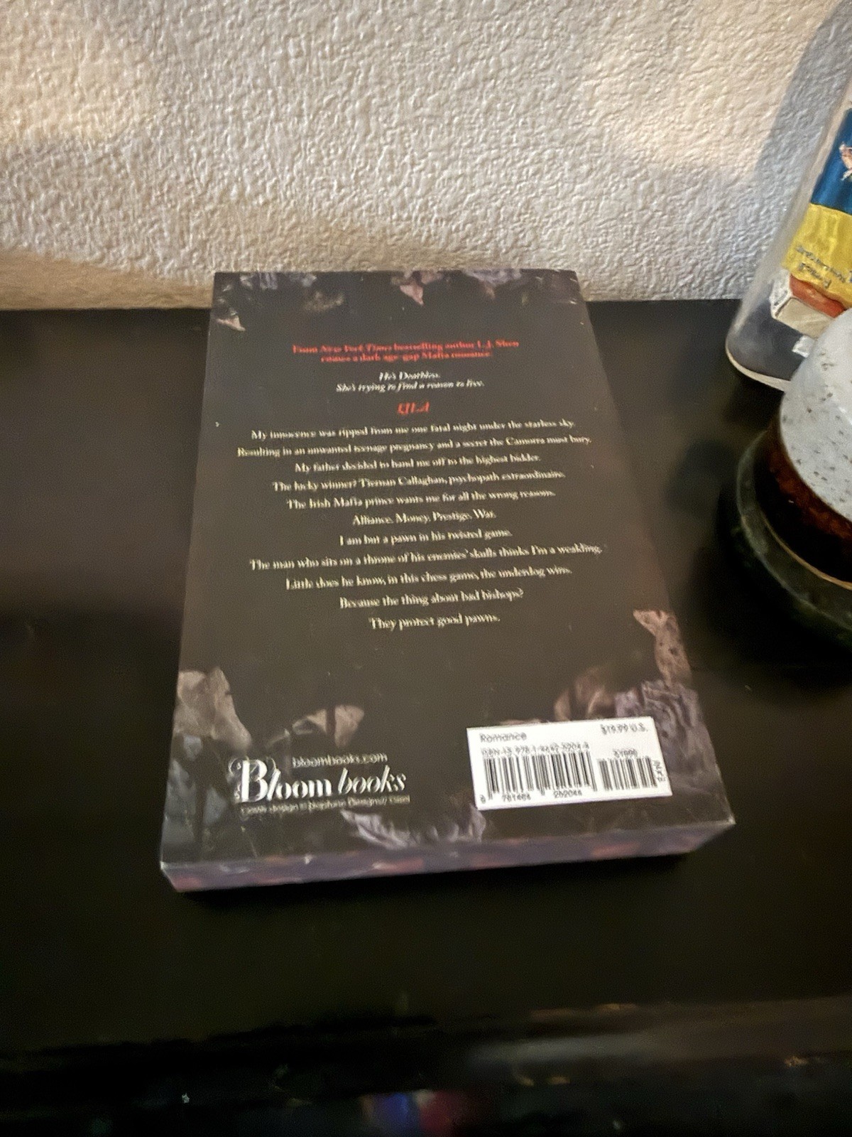 Bad Bishop Deluxe Edition L.J. Shen Paperback Sprayed Edges Society of Villains