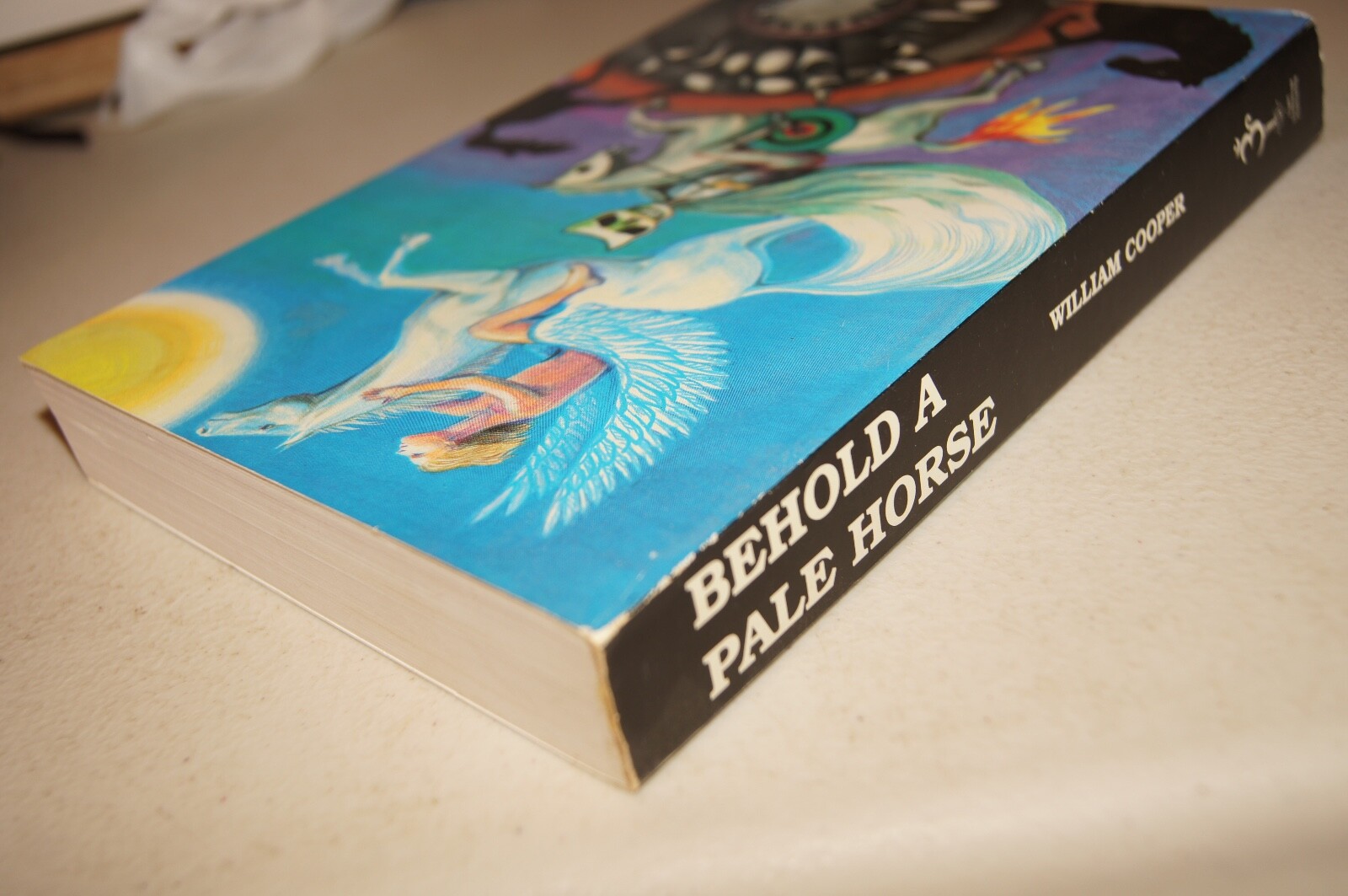 Behold A Pale Horse William Cooper 1991 500p Unrevised Unabridged Protocols of Z