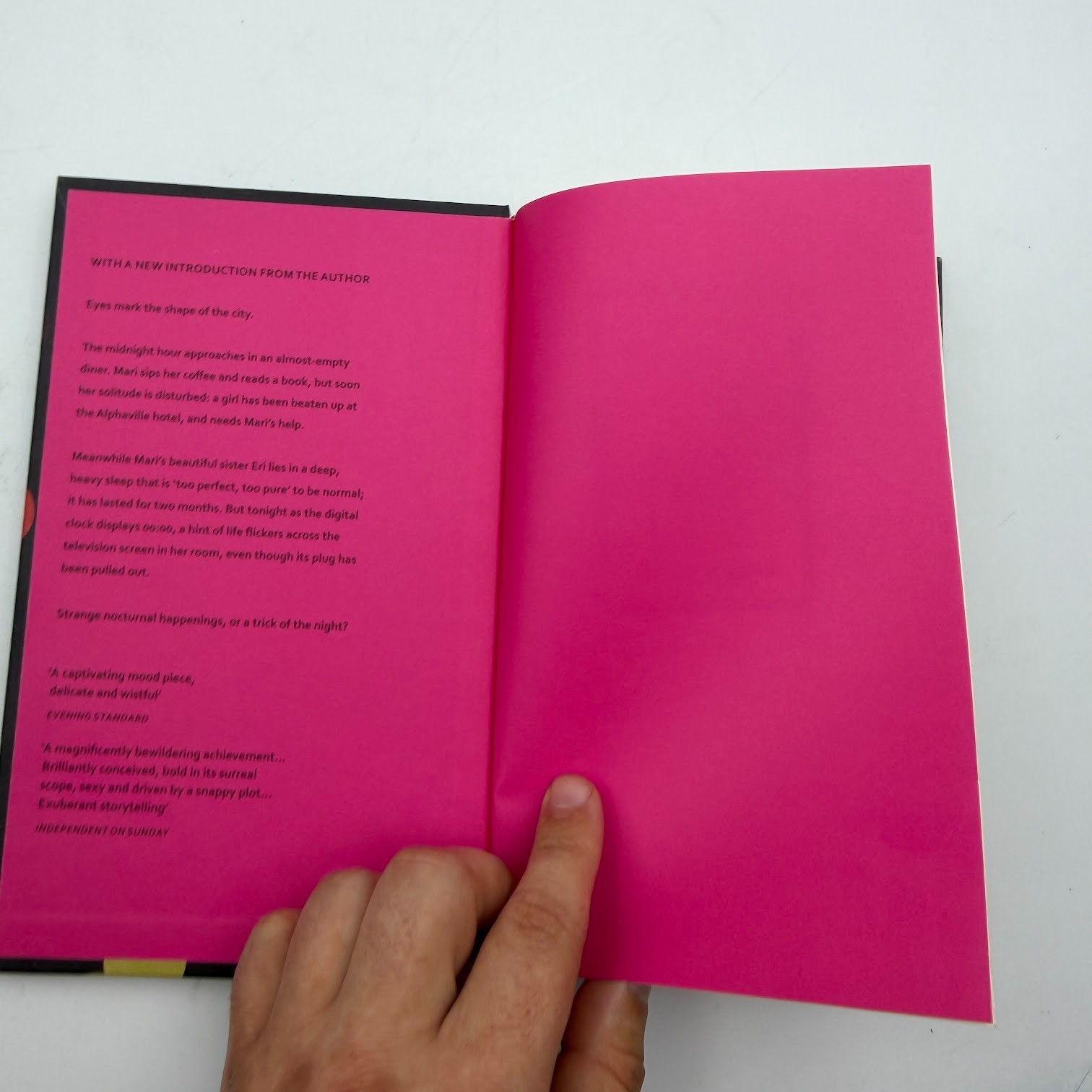 After Dark: Murakami’s Atmospheric Masterpiece Murakami Collectible Classics HC