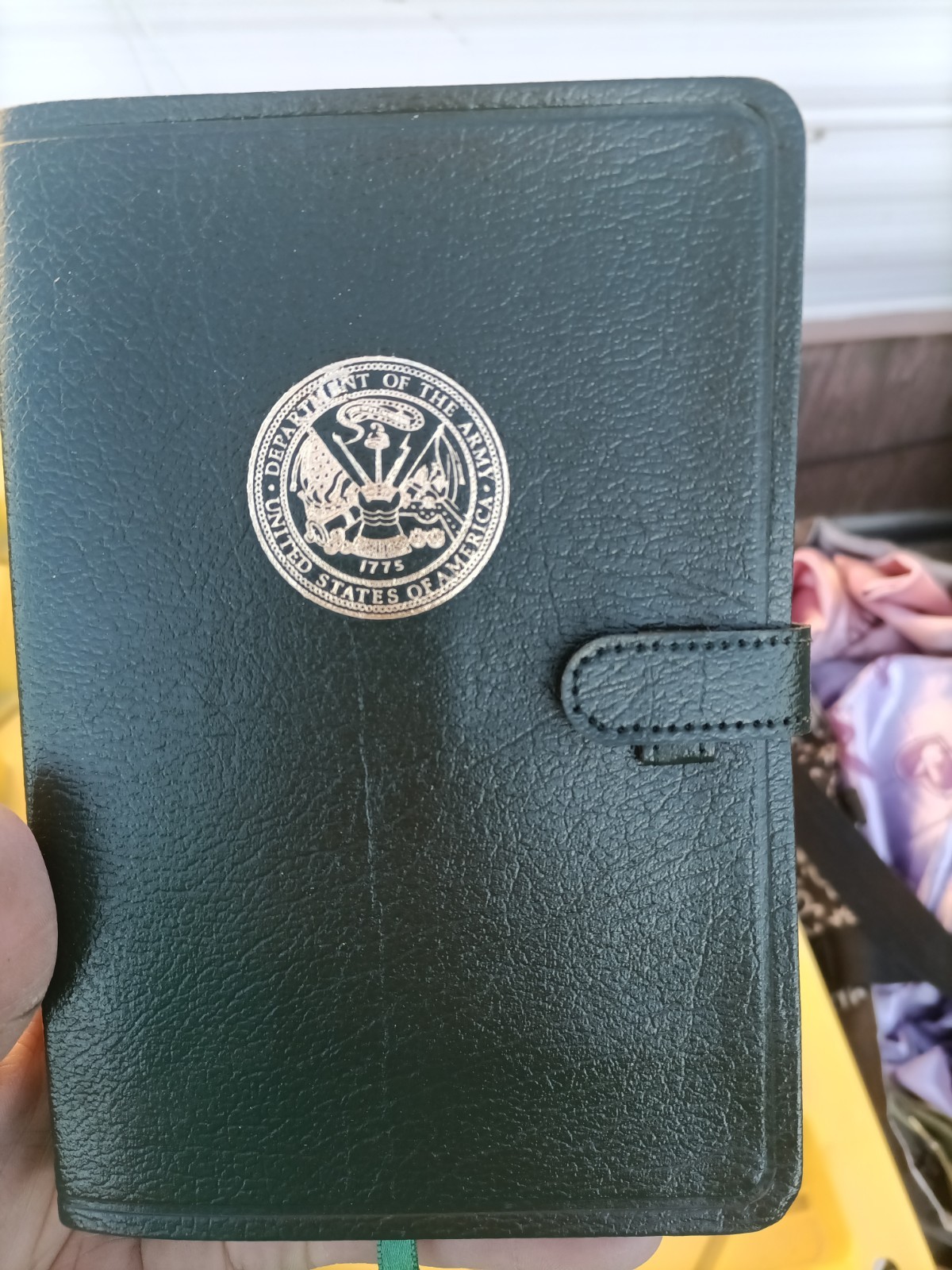 The Soldier’s Bible with Slide-Tab Closure – HCSB – Army Green Bonded Leather